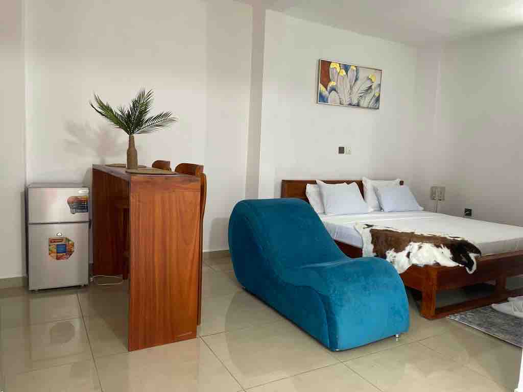 FULLY FURNISHED AND SECURE BLUE VIP STUDIO