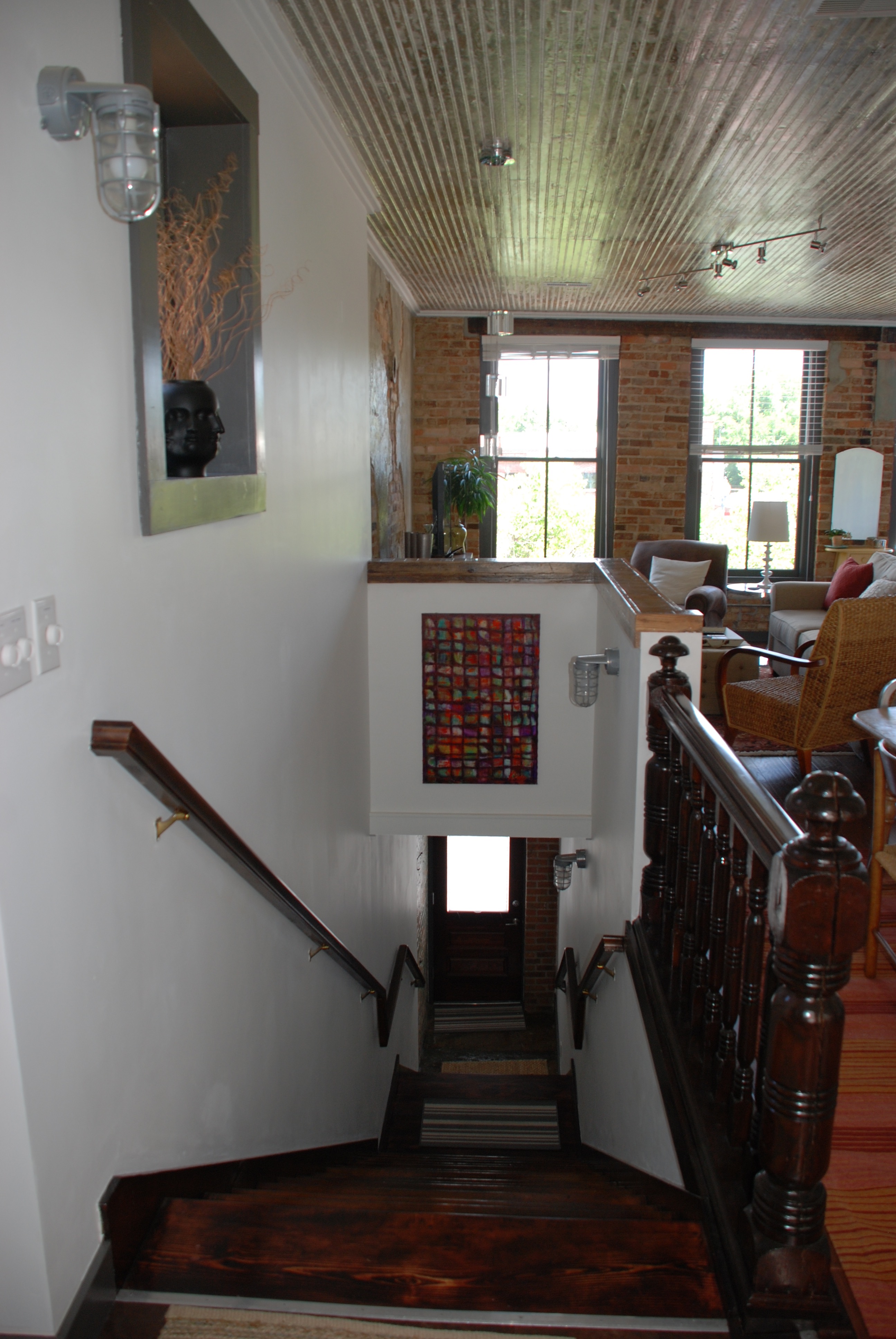 Historic downtown, "The Loft" on Old Street. Lofts for Rent in