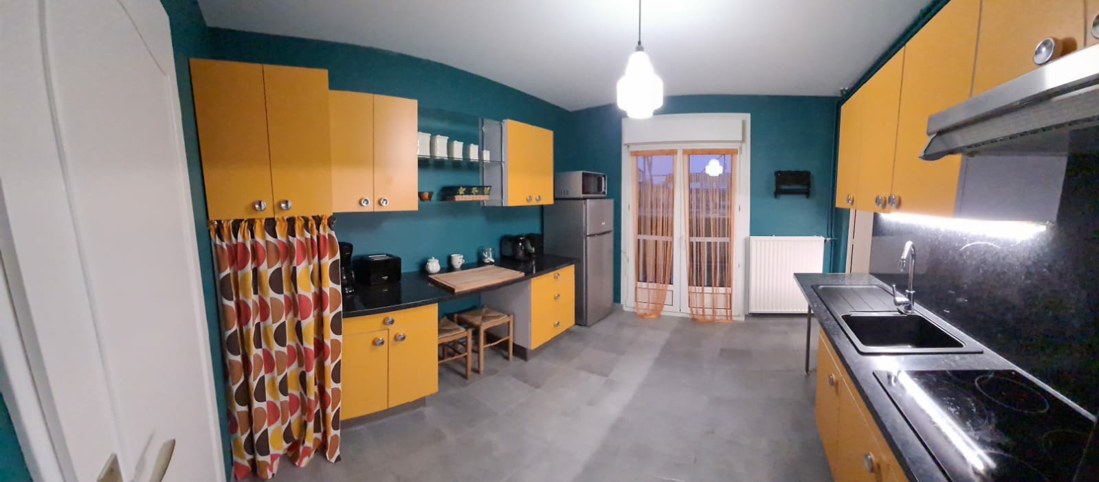 HOUSE 1 BEDROOM, QUIET NEIGHBORHOOD, NEAR THE CENTER