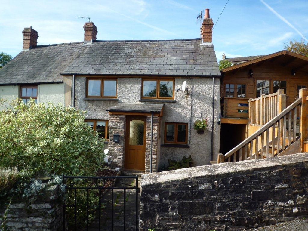 Dragons Cottage Cottages for Rent in Bwlch, Powys, Wales, United Kingdom