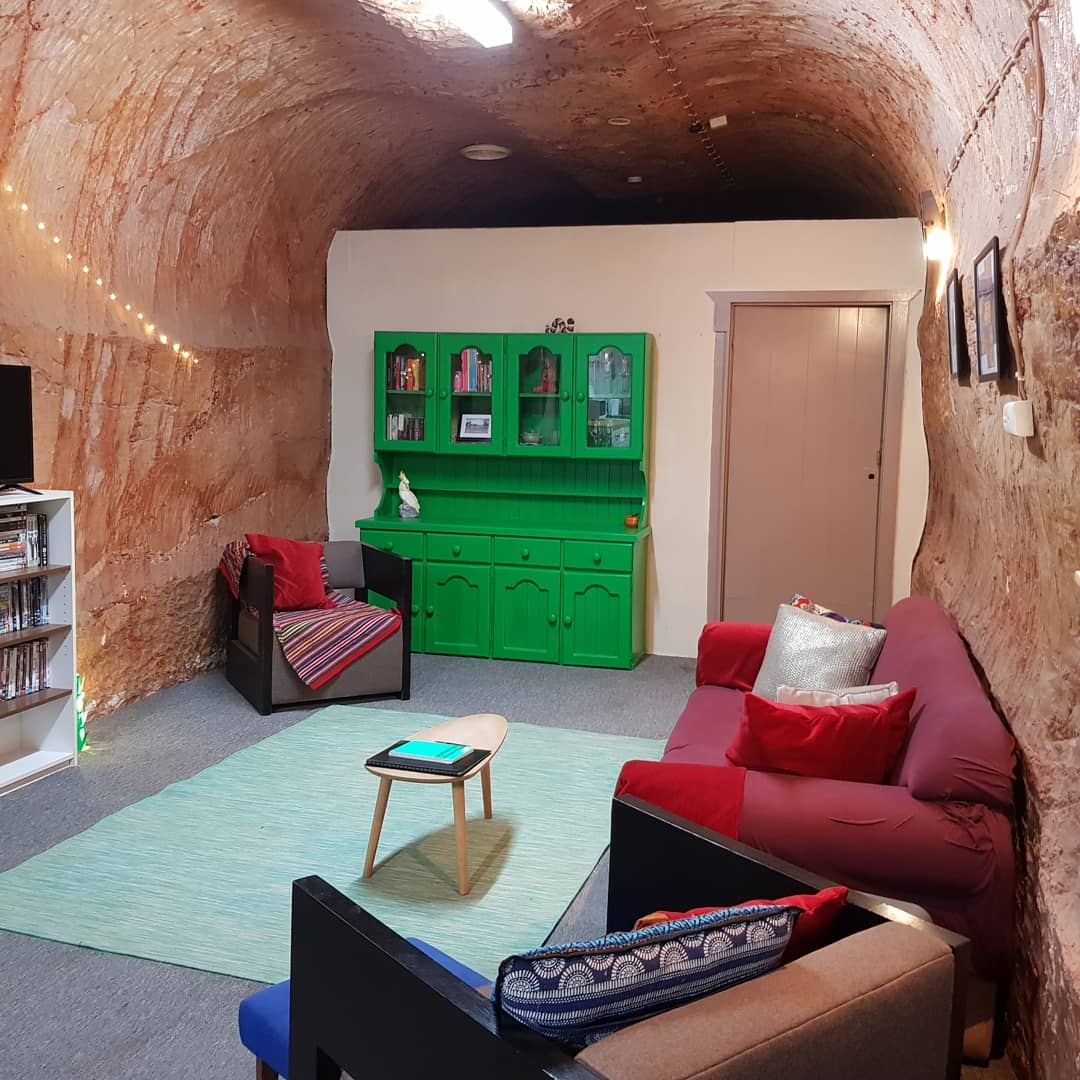 EARTHWORM HOUSE 2 beautiful town underground pad Caves for Rent in