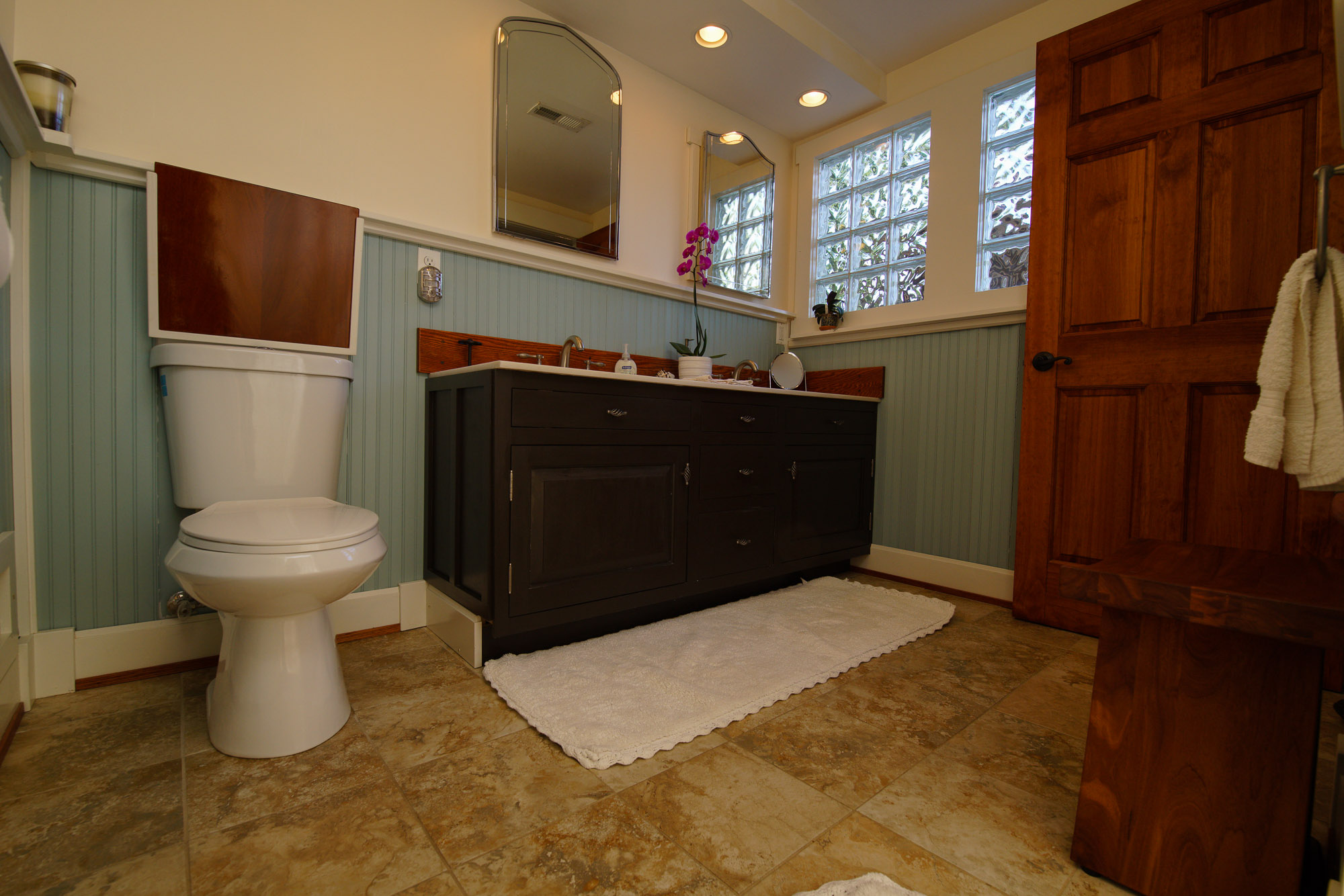 Tidy 4br/2ba Home close to Downtown Annapolis Houses for Rent in