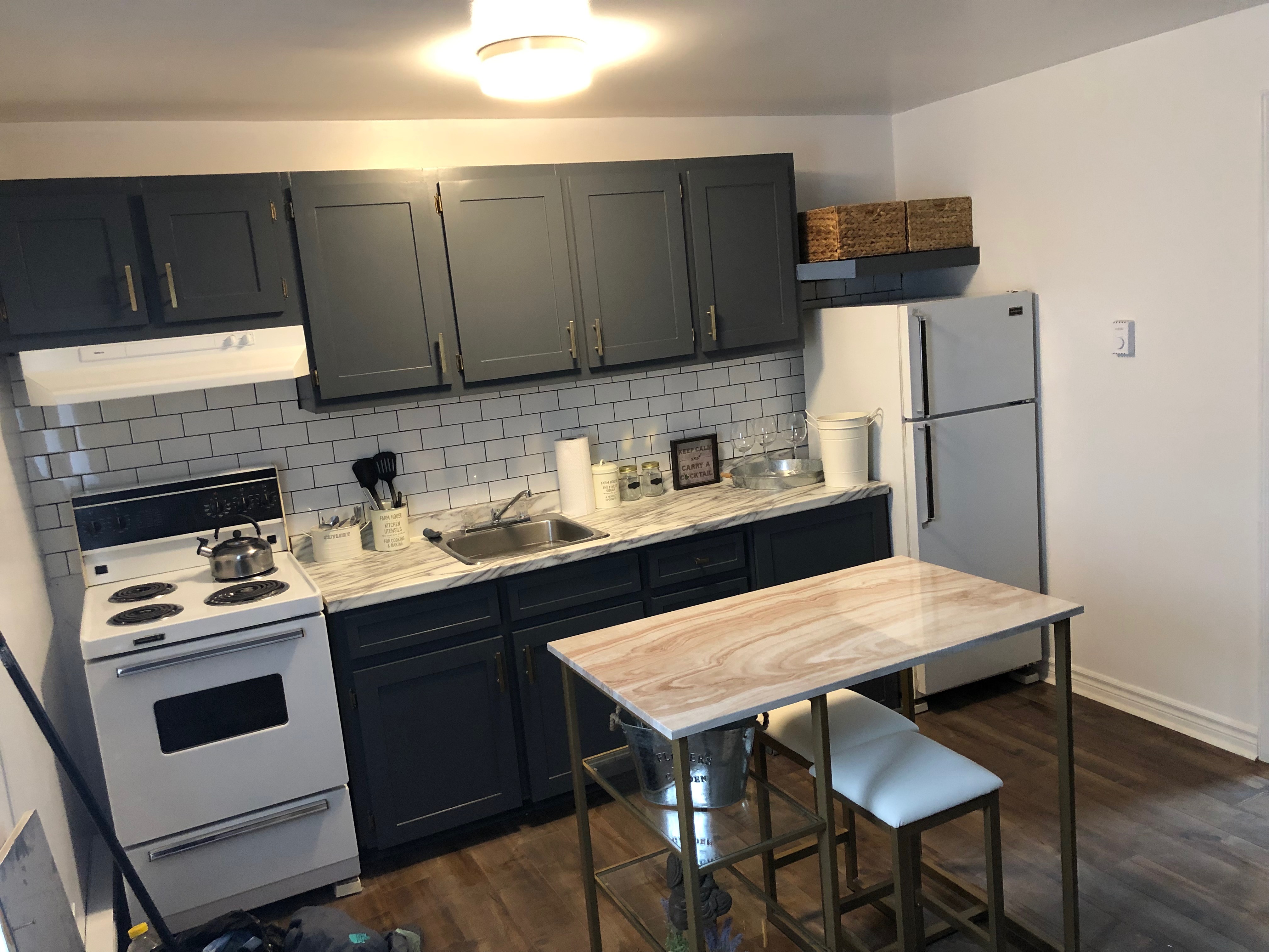 Stay in the Bay Located by renwick Brook Tiny houses for Rent in