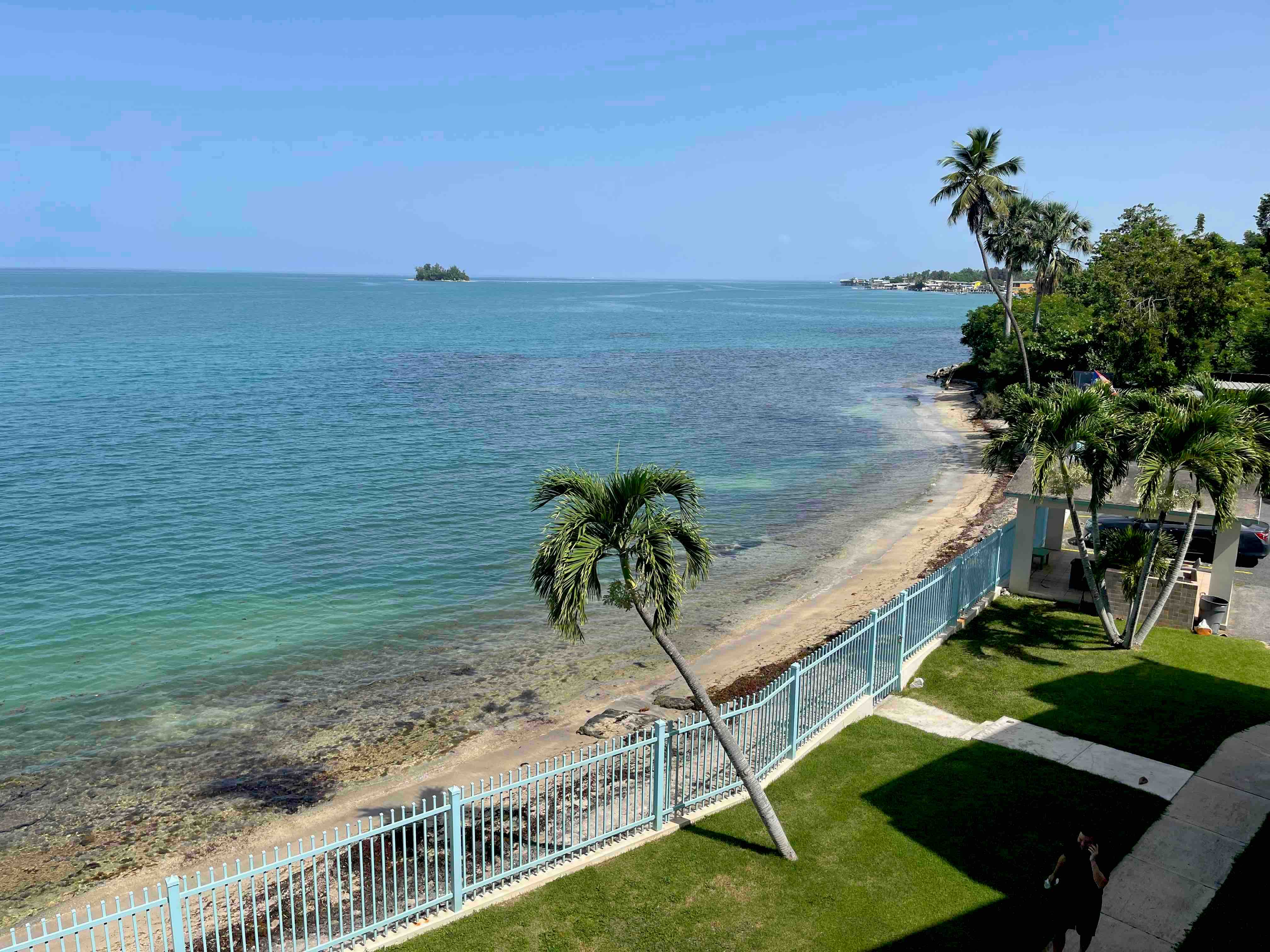 Marea Beach Front/Joyuda Cabo Rojo 2 Guest Apartments for Rent in