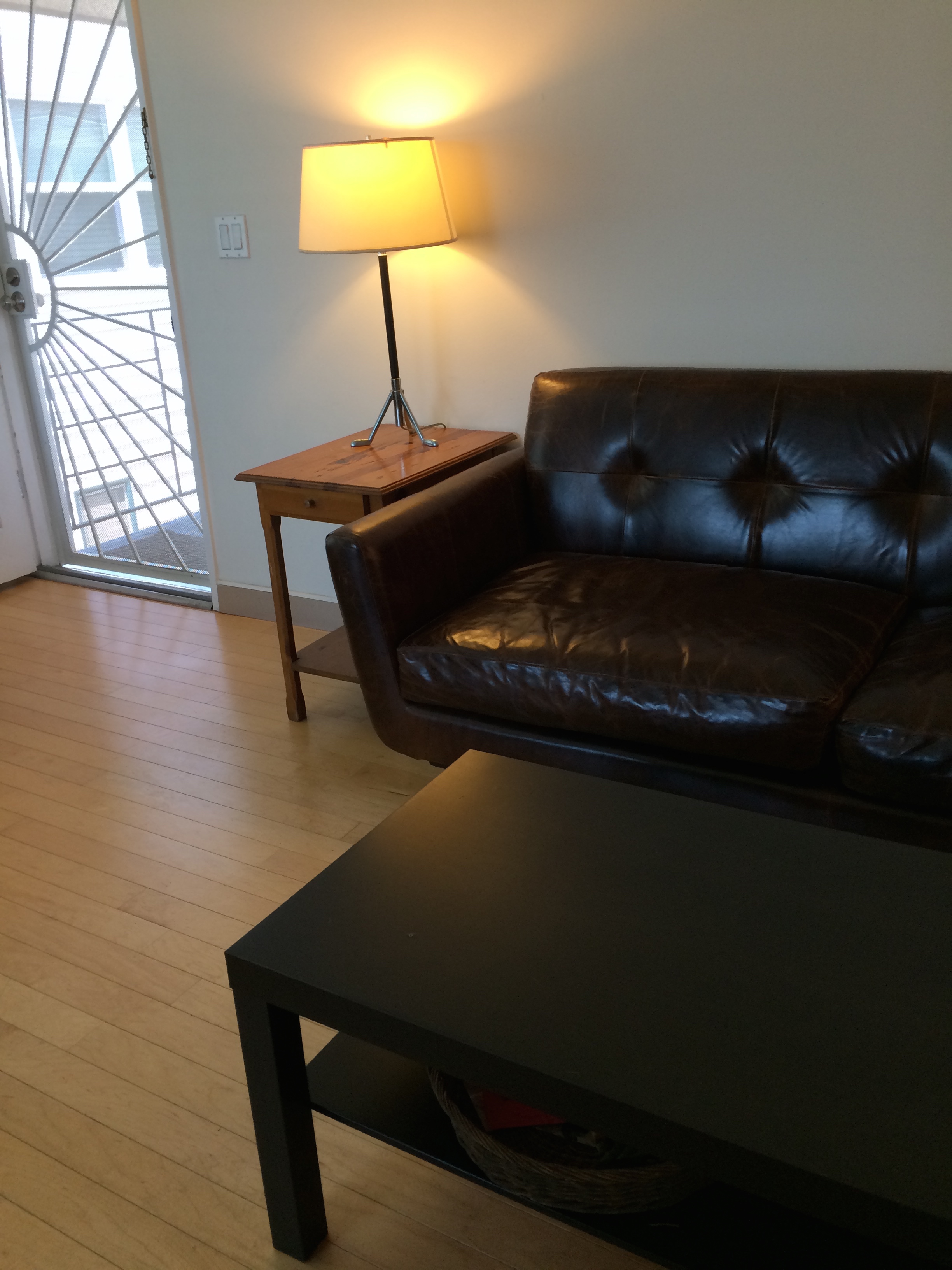 great top floor condo in Sawtelle, Los Angeles