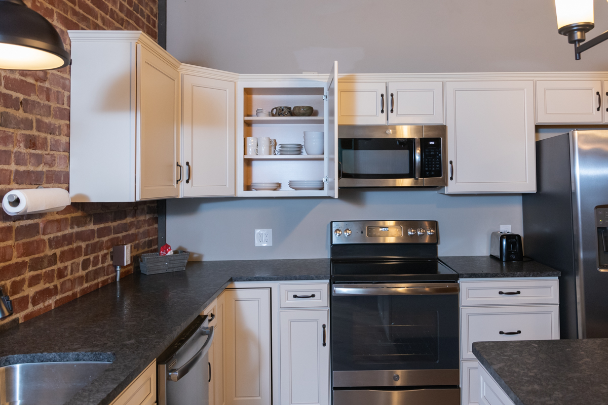 Modern Downtown Loft in Erwin Historic Main (A) Houses for Rent in