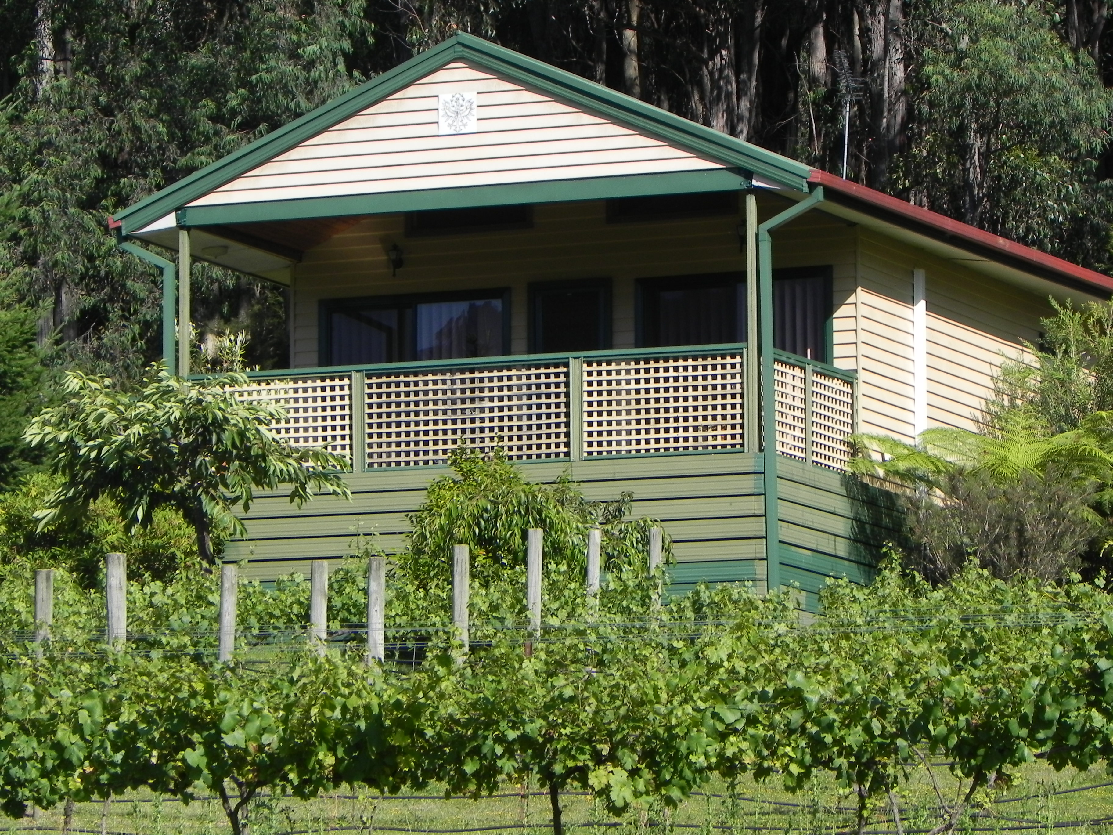 Adorable 1 bedroom Cottage with Wood Fire Place — real-estate in Yarra Ranges, Melbourne