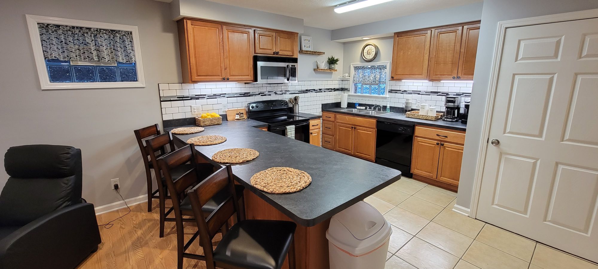 Exclusivo apartamento acogedor de 1 dormitorio 3. Departamentos en