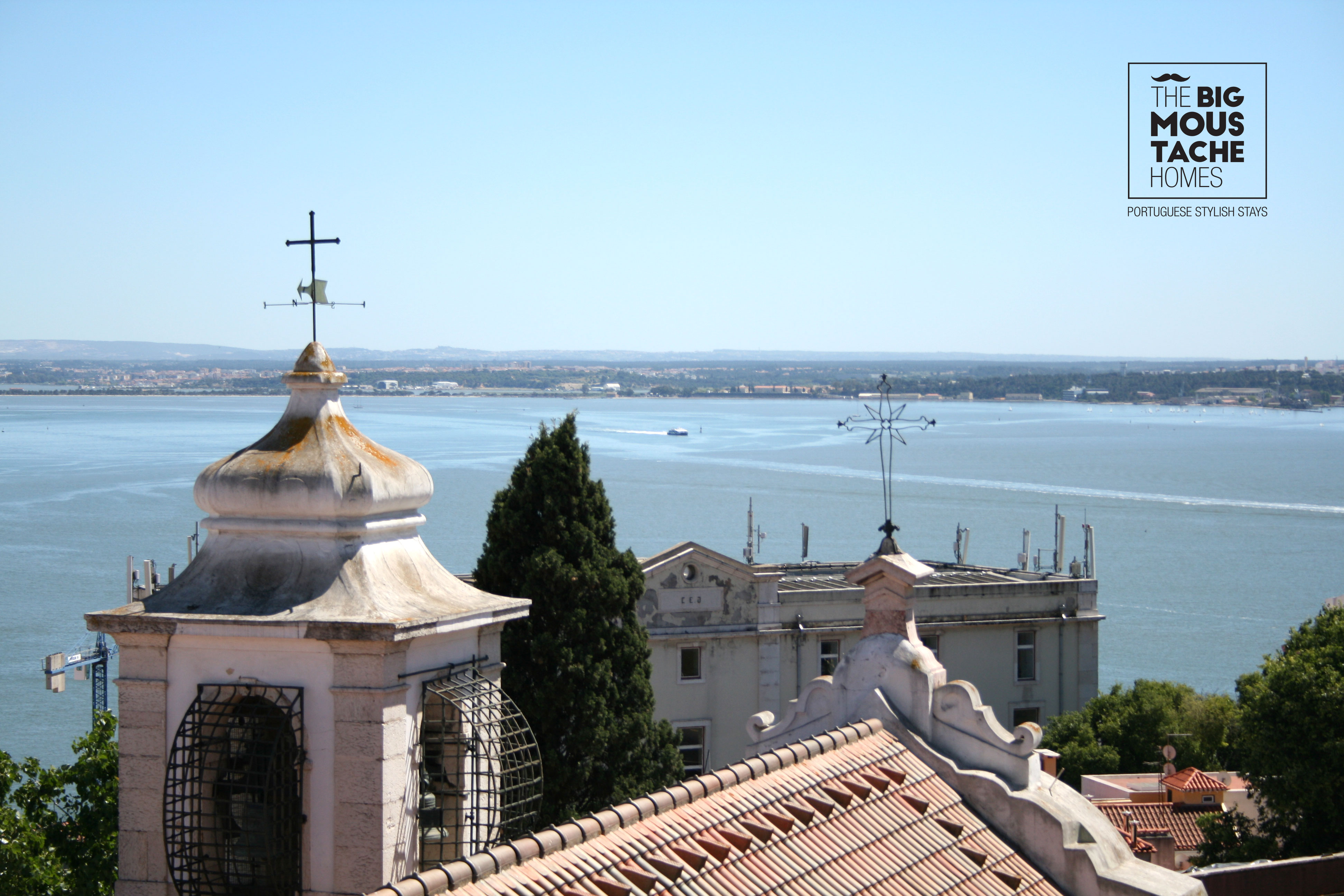Alfama (Castelo) - Duplex vista rio até 6 pax