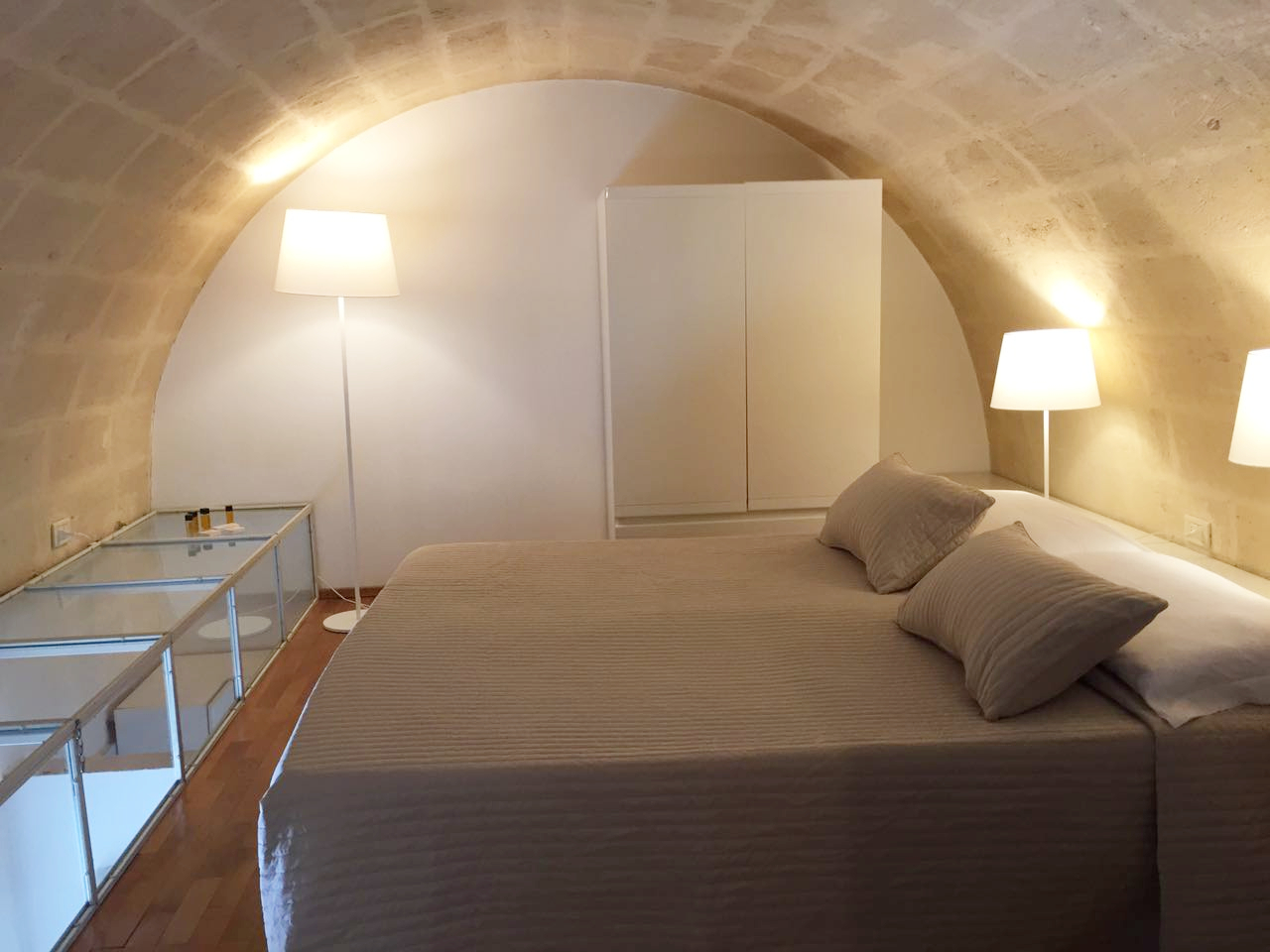 Among the Sassi entire house with garage