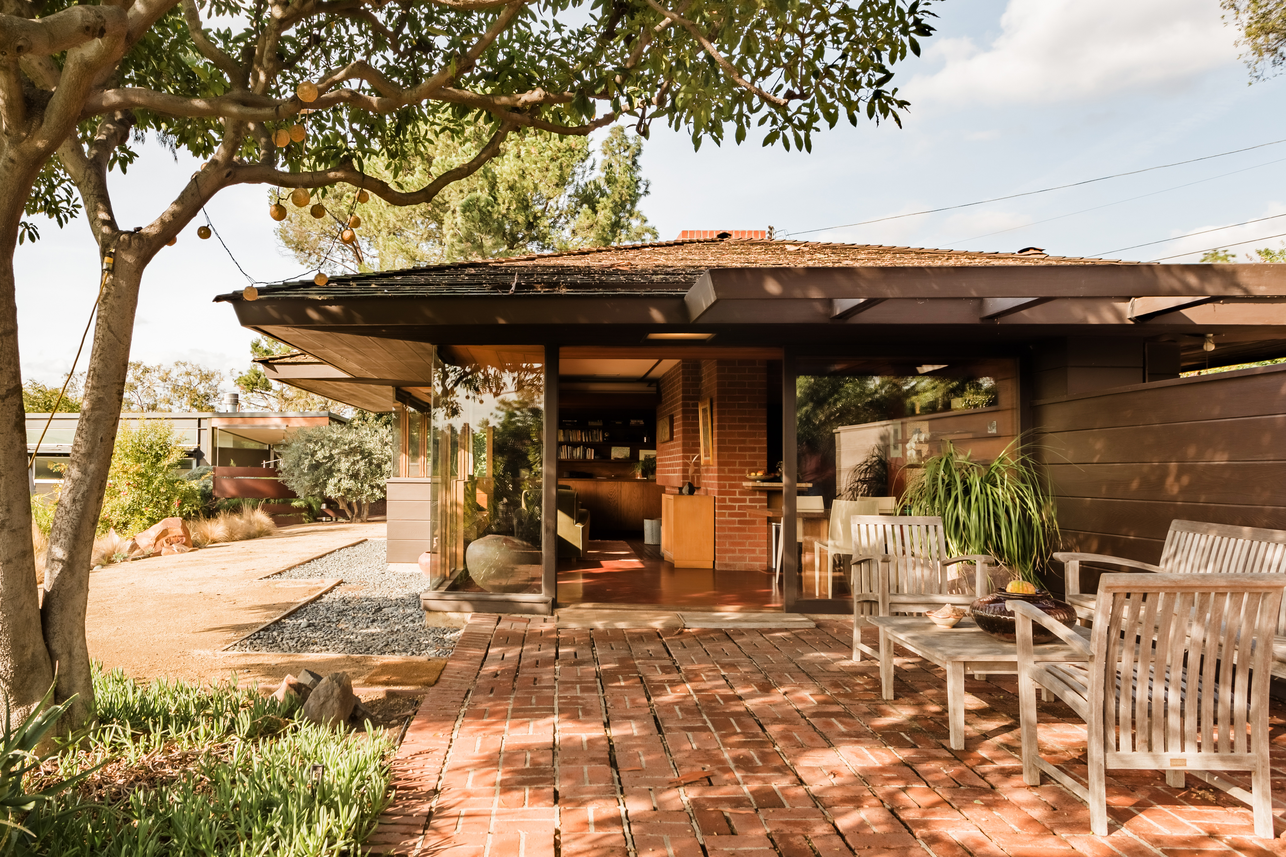 The Wolford House, a Mid Century Hilltop Jewel in Mount Washington, Los Angeles