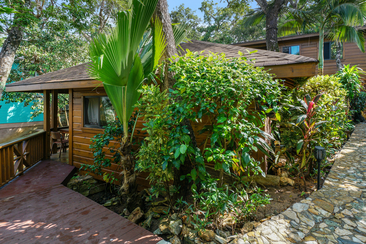 Crabby Cabin@Turtle Beach Beachfront Property-Dock