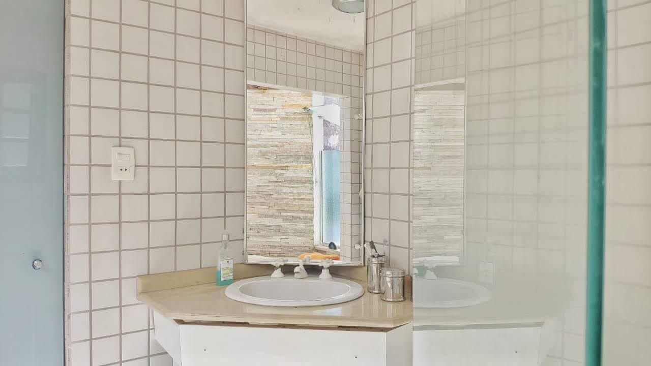 Evde konaklamada konforlu bir süit Airbnb