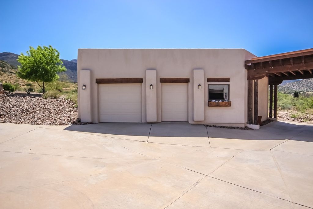 Aloha in the desert. Enjoy a taste of paradise! Guesthouses for Rent in Hereford, Arizona