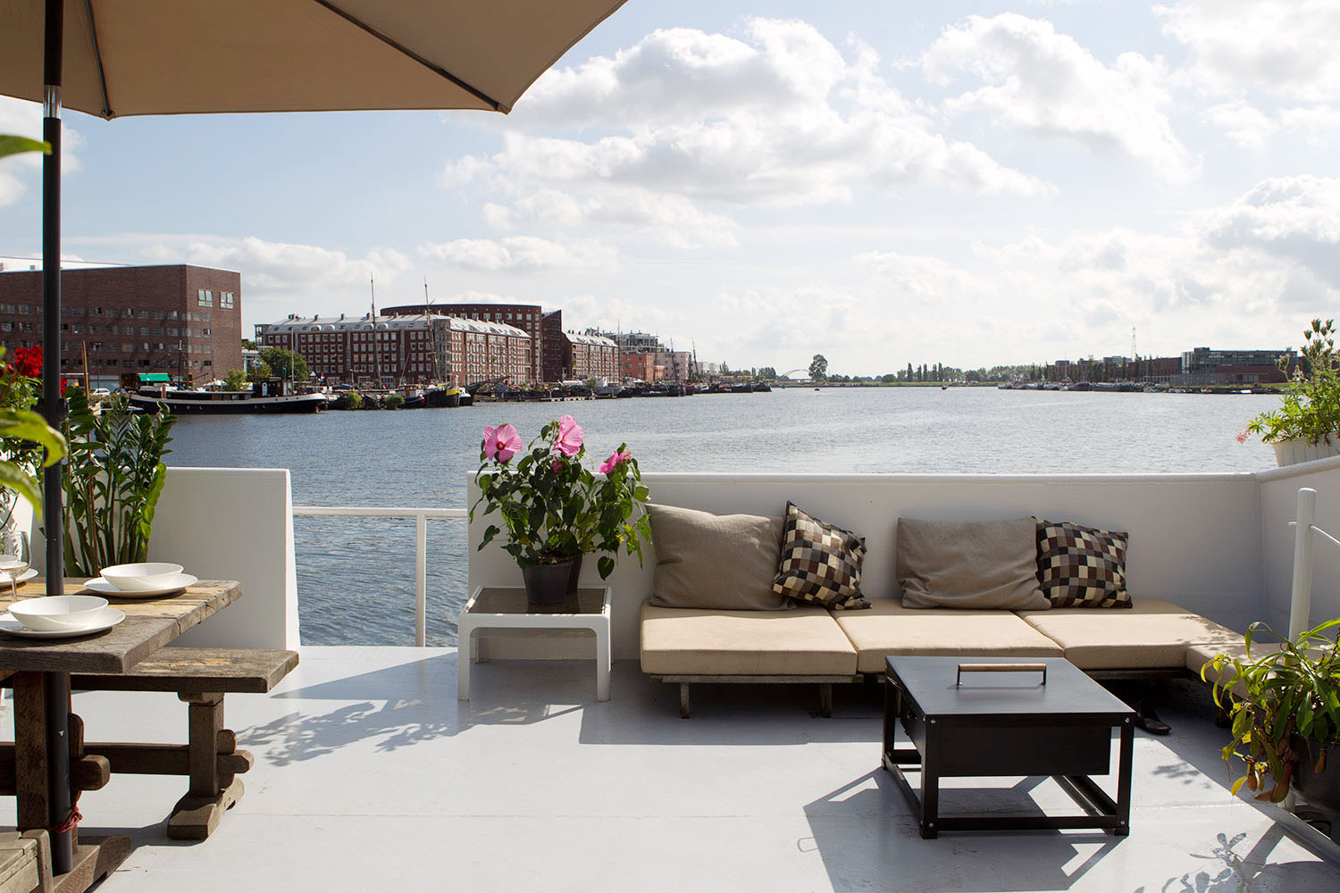 Harbour View Houseboat in Oostelijk Havengebied - Indische Buurt, Amsterdam