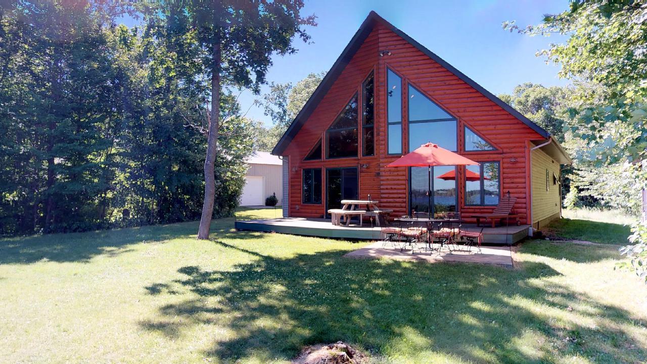 Beautiful Private Lake Home Brainerd Lakes Area! Houses for Rent in