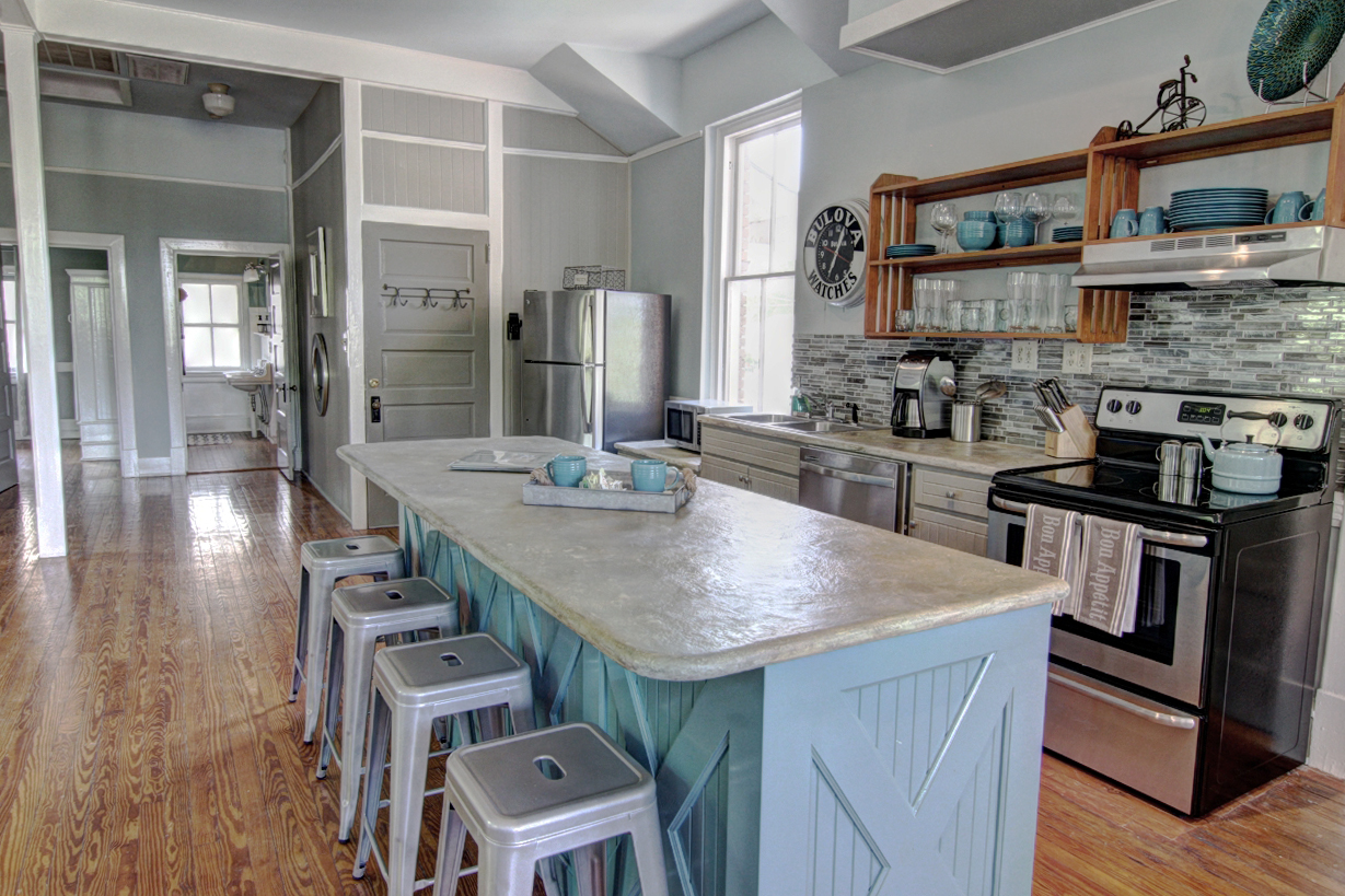 Beautiful Historic Firehouse Suite Apartments for Rent in Wilmington