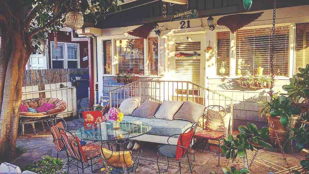 Venice Beach Mermaid Cottage+75ft from beach! in Venice, Los Angeles