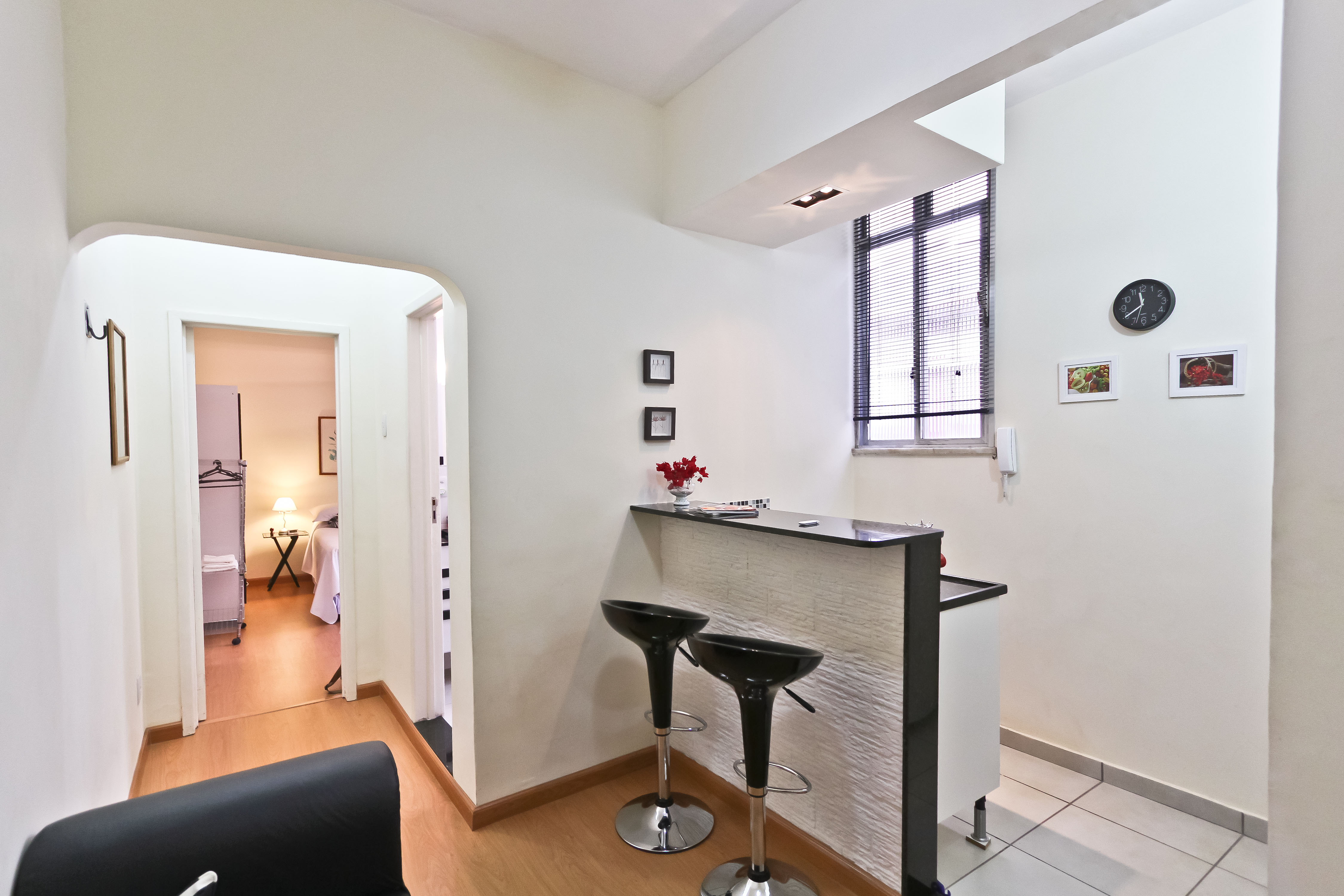 EXCELLENT LOCATION IN COPACABANA