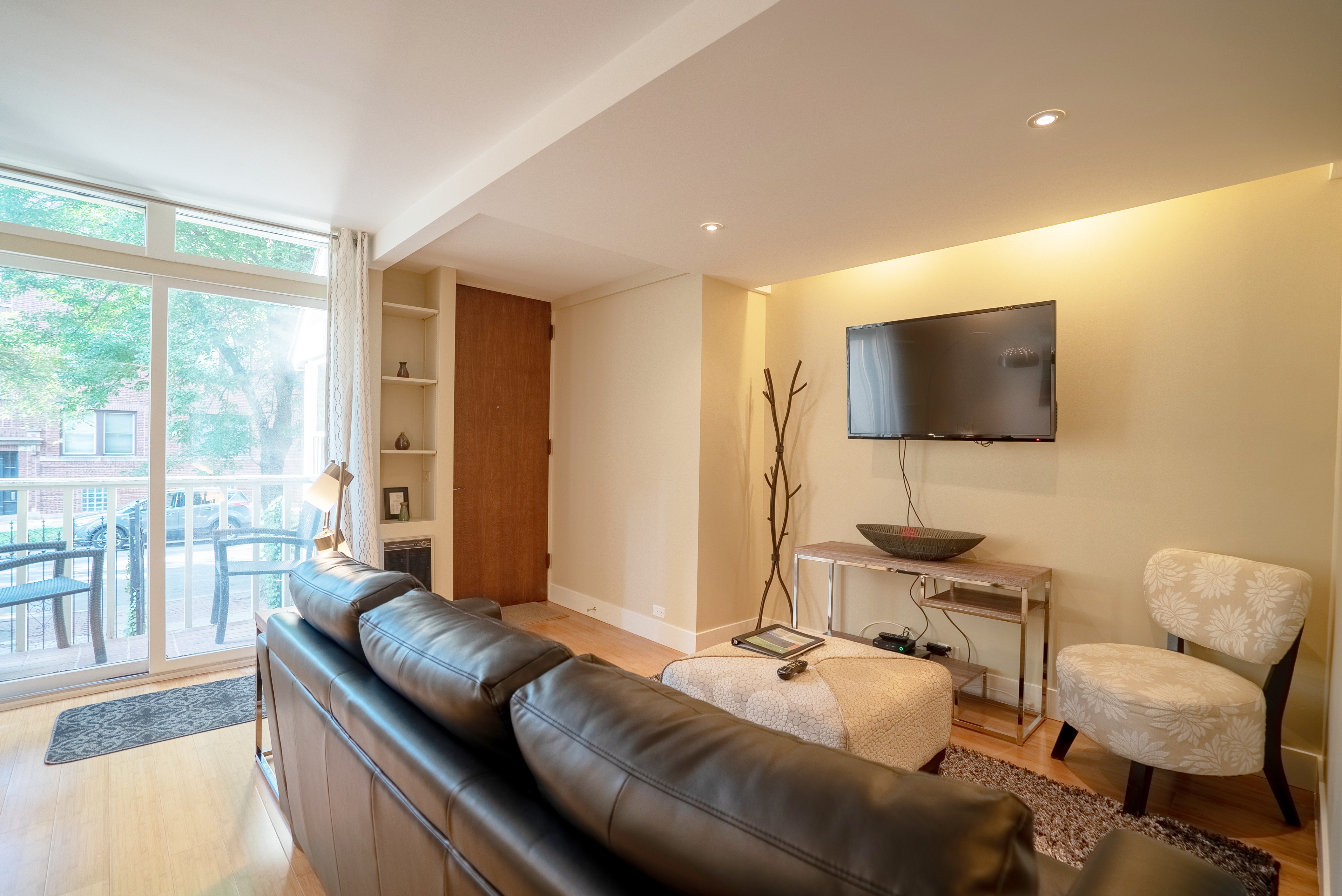 Lincoln Park 1BD/1BA Apt (1f) — real-estate in Lincoln Park, Chicago