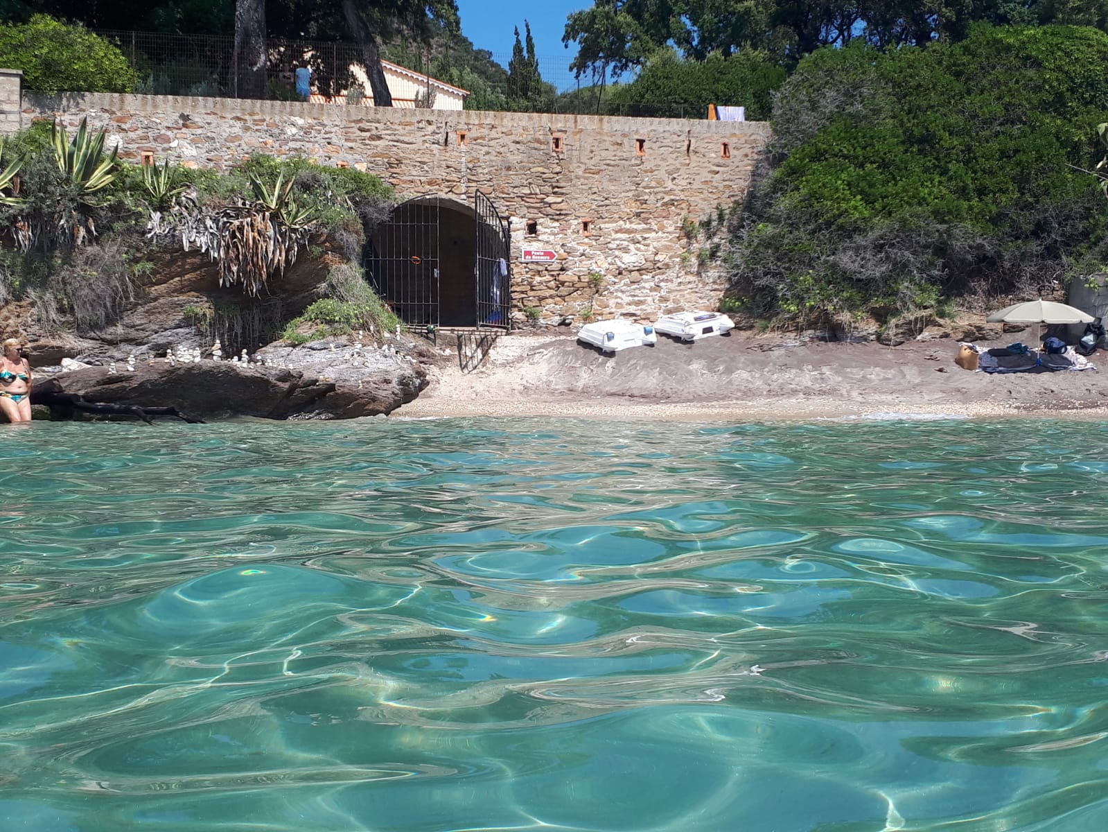 Villa pieds dans l'eau Prix TF1 Maisons à louer à RayolCanadelsurMer, ProvenceAlpesCôte Villa pieds dans l'eau Prix TF1 Maisons à louer à RayolCanadelsurMer, ProvenceAlpesCôte