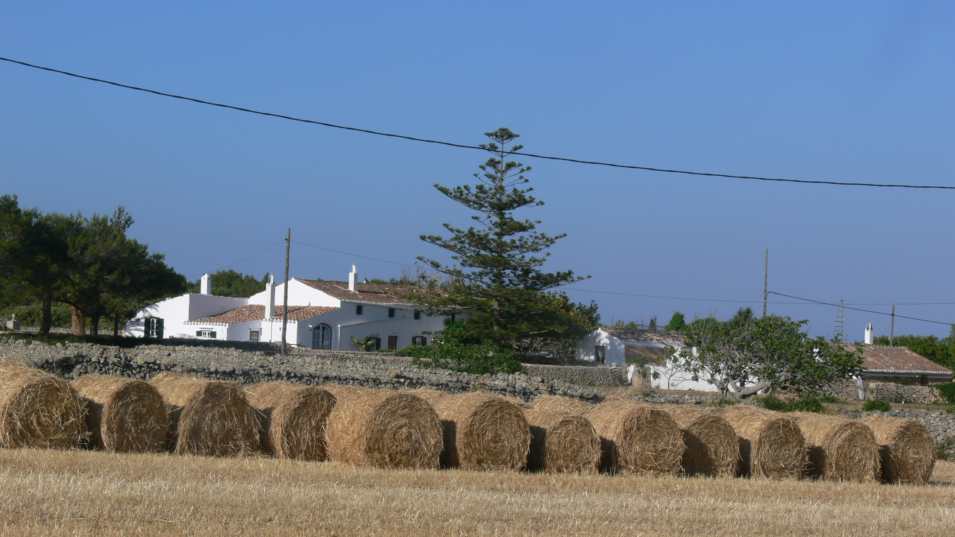 Habitación en casa de campo con Piscina compartida in Alaior, Menorca