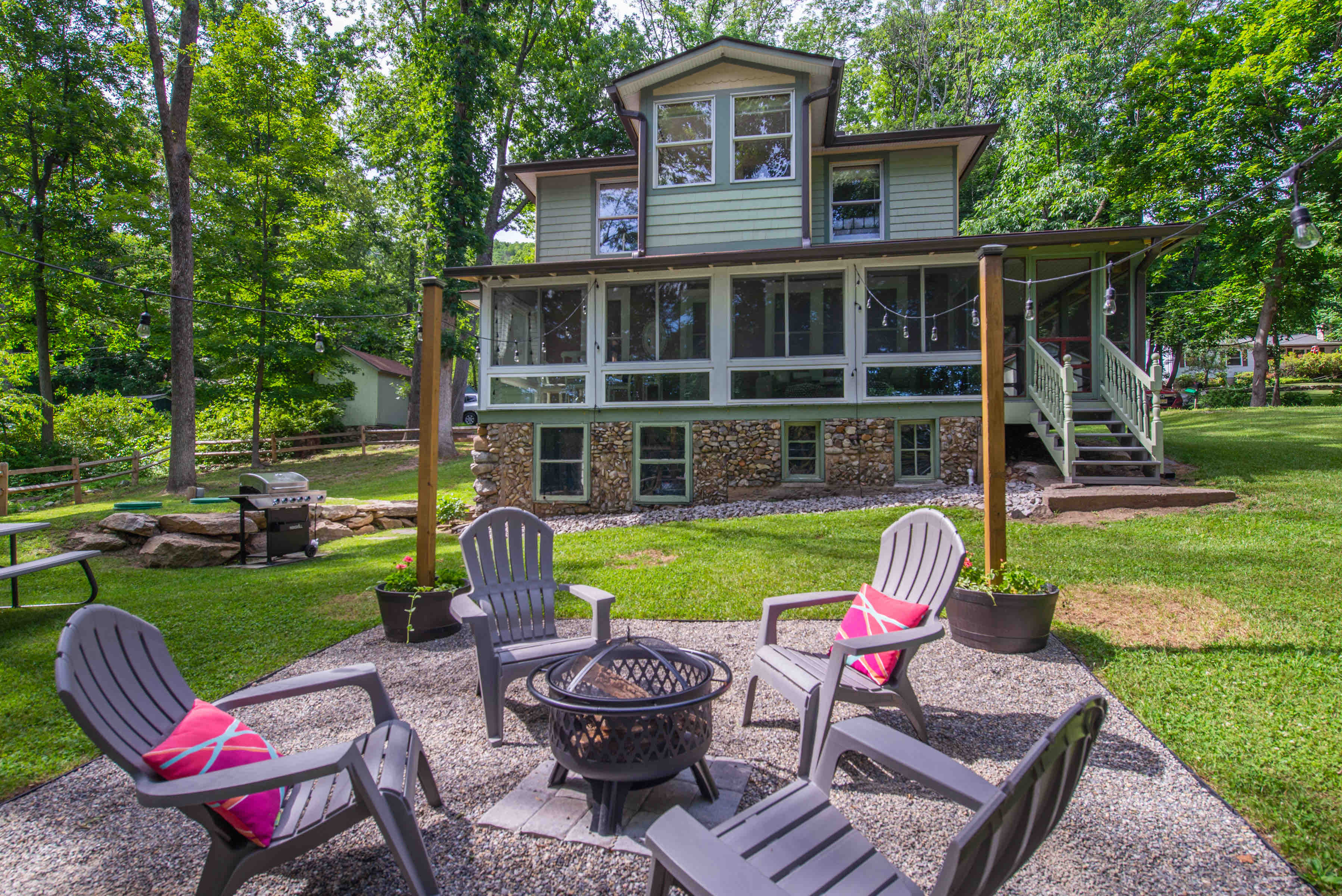 Over the Moon, Culver Lake Houses for Rent in Branchville, New Jersey