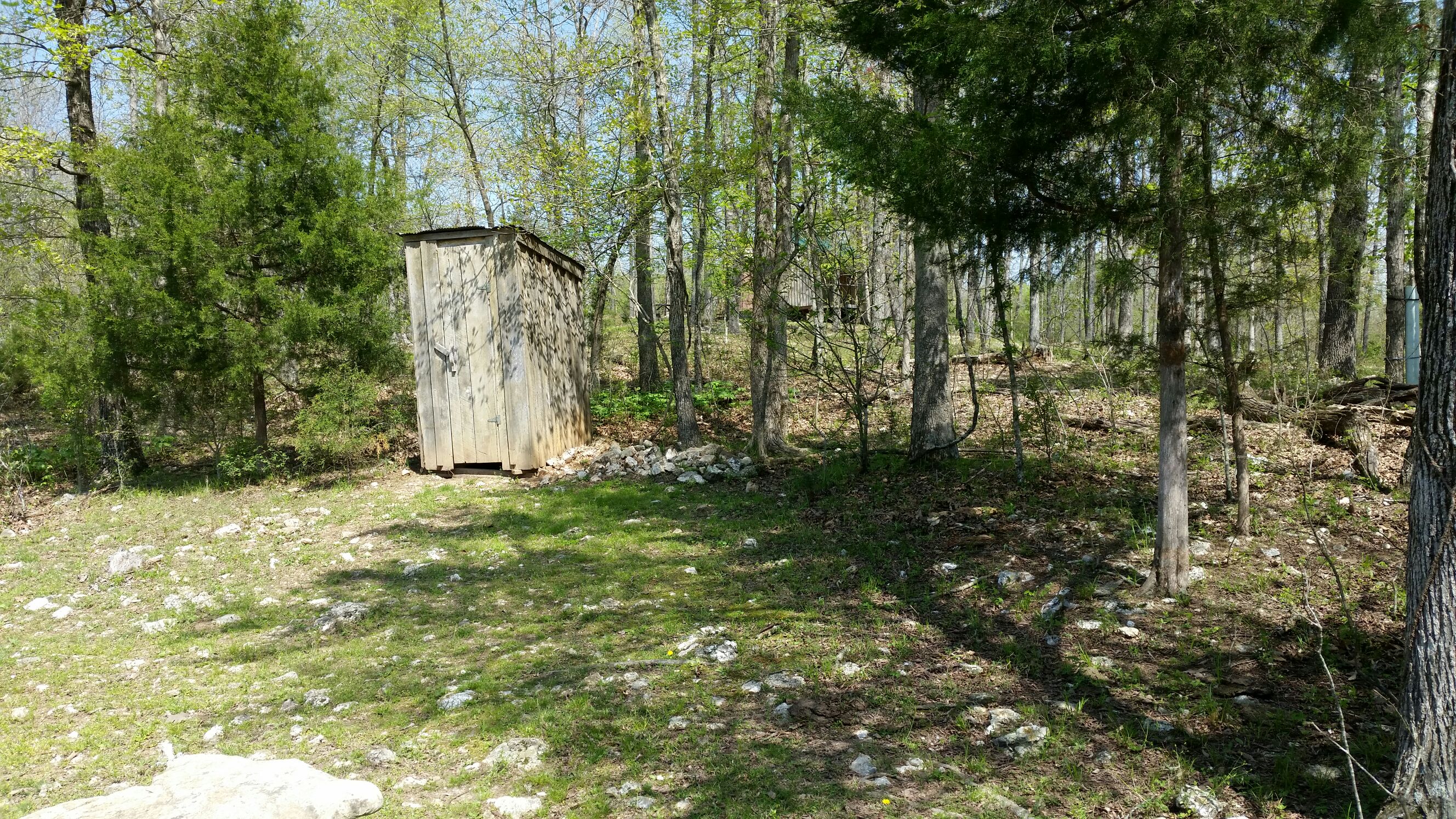 Simple Rustic Cabin/Camping and Farm Experience Cabins for Rent in