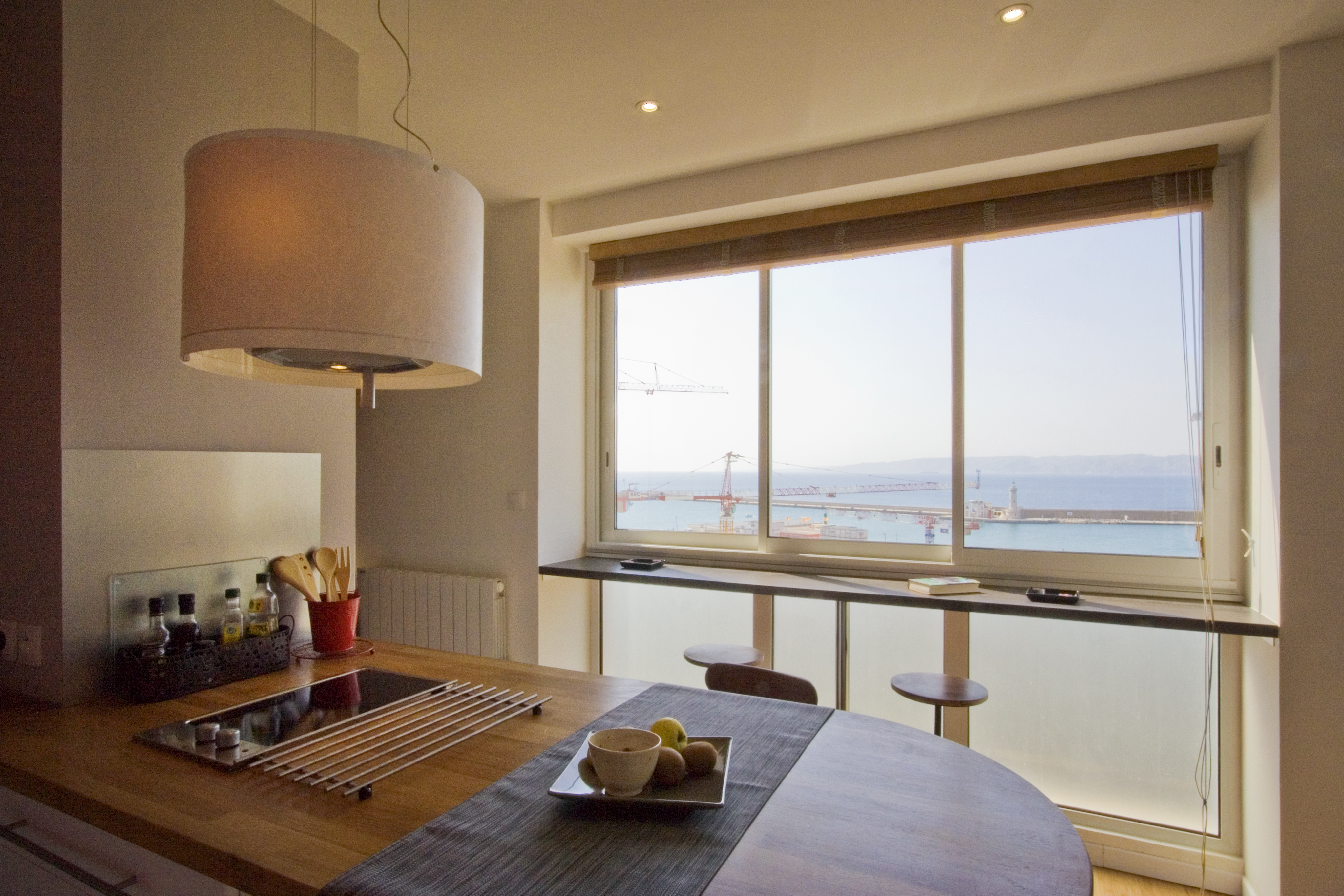 Angenehme Wohnung Mit Meerblick Wohnungen Zur Miete In Marseille Provence Alpes Cote D Azur Frankreich
