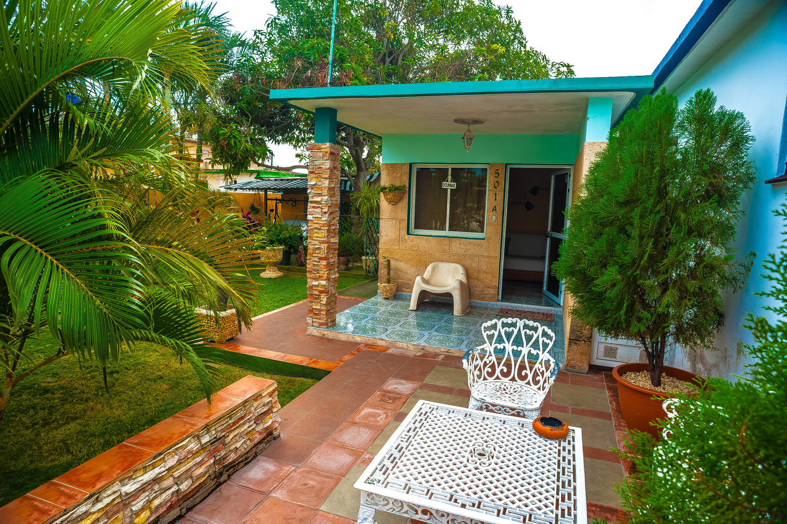 *Enjoy your holidays in my house and cozy garden* Casa particular