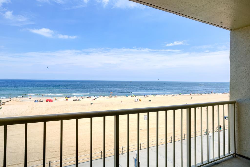 Oceanfront Beach Quarters Resort Va. Beach Airbnb
