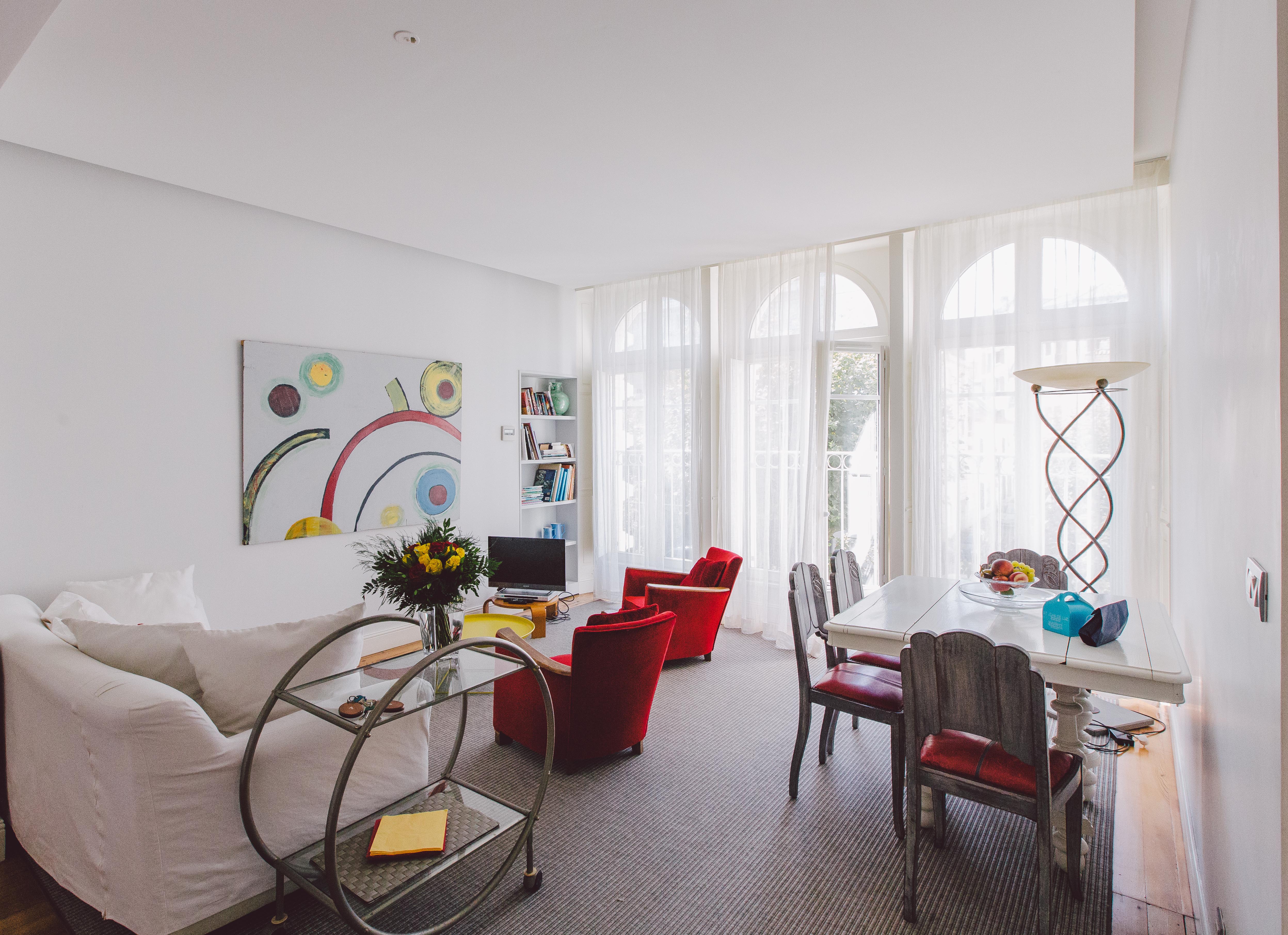 LA VILLA LES ROSES Luxury apartment - Flats for Rent in Saint-Jean-de-Luz,  Aquitaine, France - Airbnb
