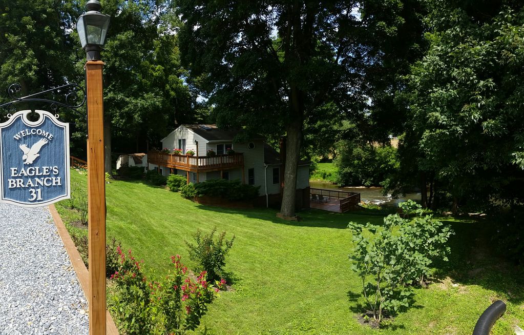 Eagle's Branch River House