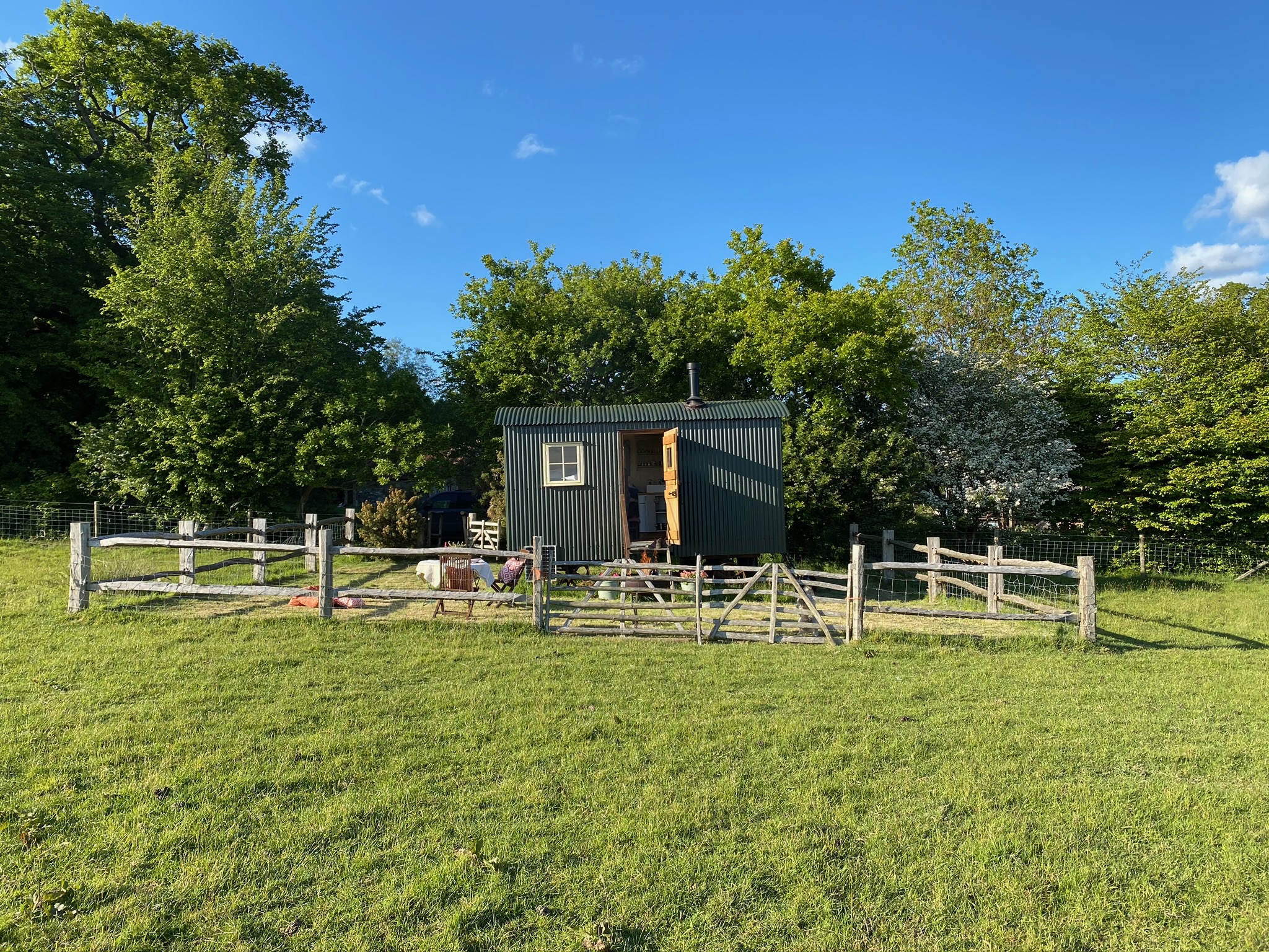 Shepherd's Hut Brightling Park Estate Huts for Rent in Brightling