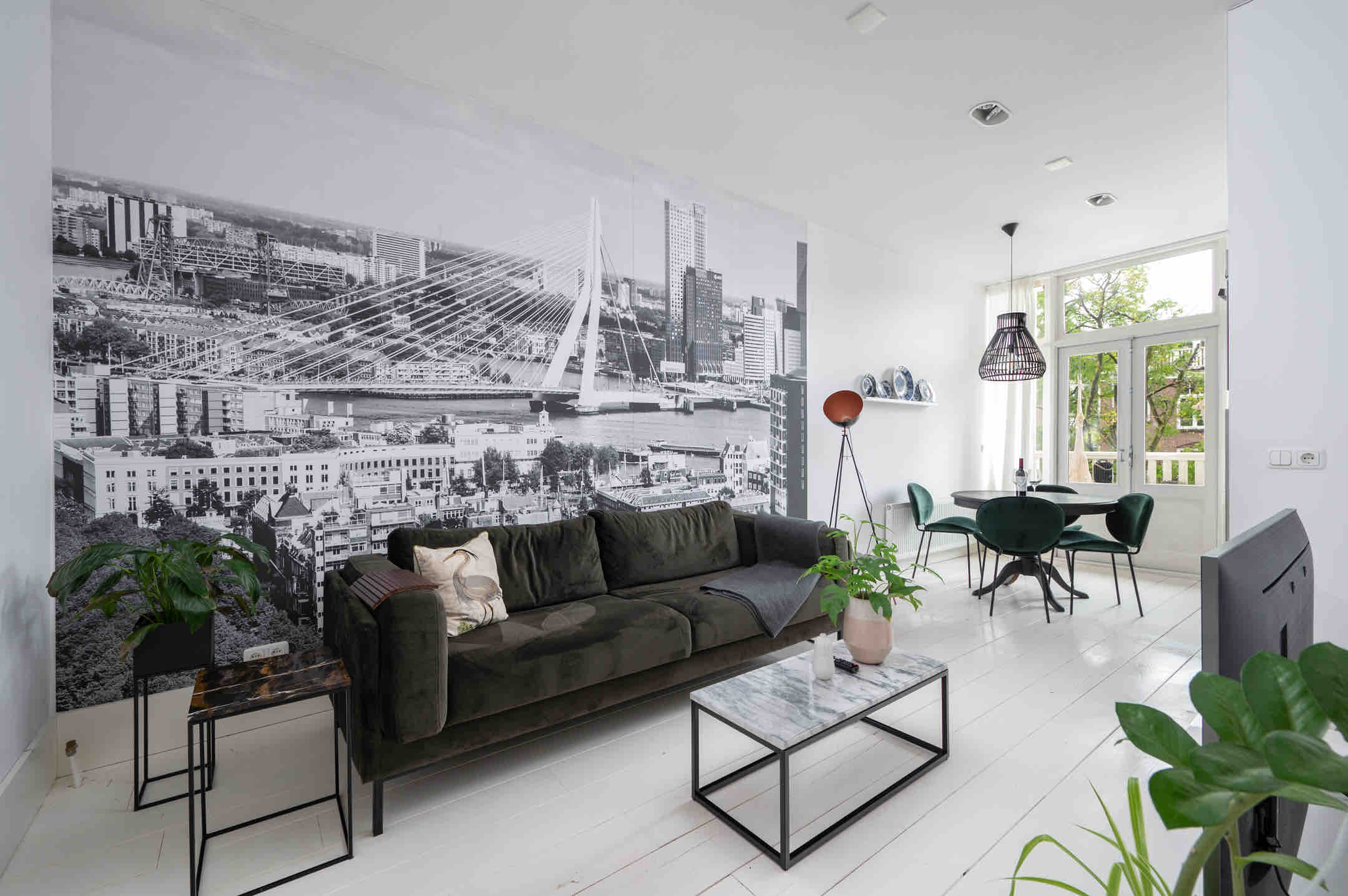 Spacious and bright apartment in heart of the city — Rotterdam stay