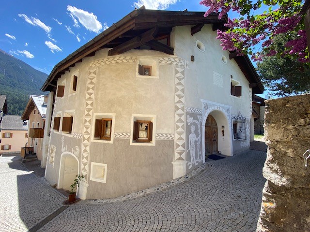 Scuol, Chasa Raduonda the homey home