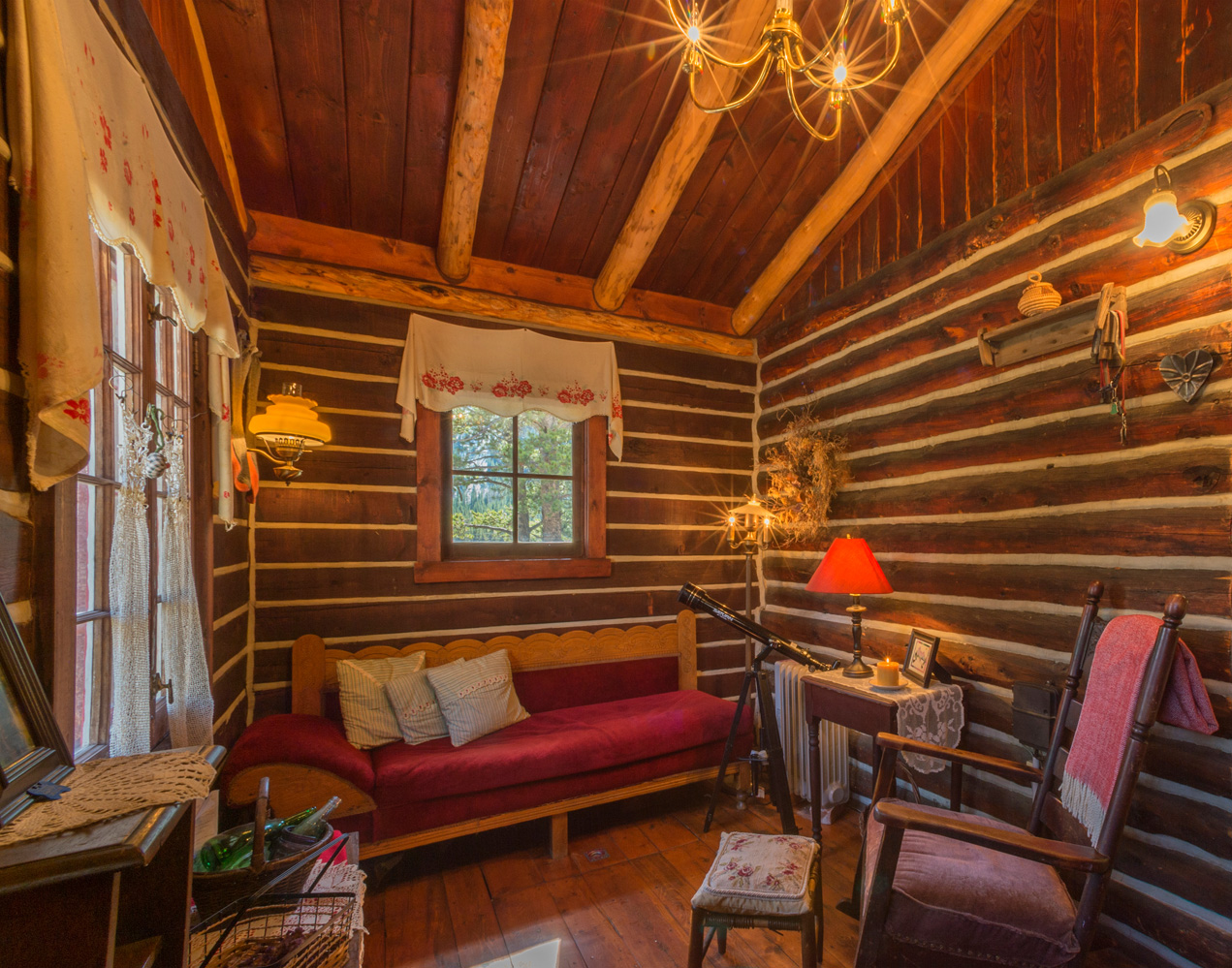 Cozy, Romantic, Buckeye's Cabin Cabins for Rent in Leadville