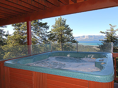 Lake View -Close to Heavenly!  Pool Table, Hot Tub