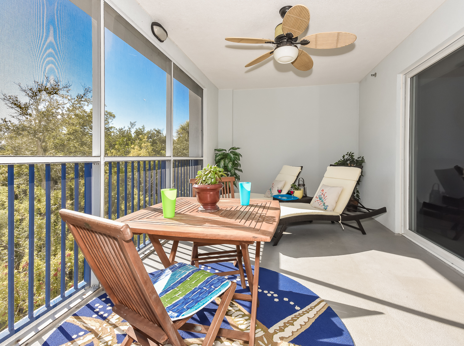 Beautiful Ocean Walk Condo New Smyrna Beach, FL Apartments for Rent