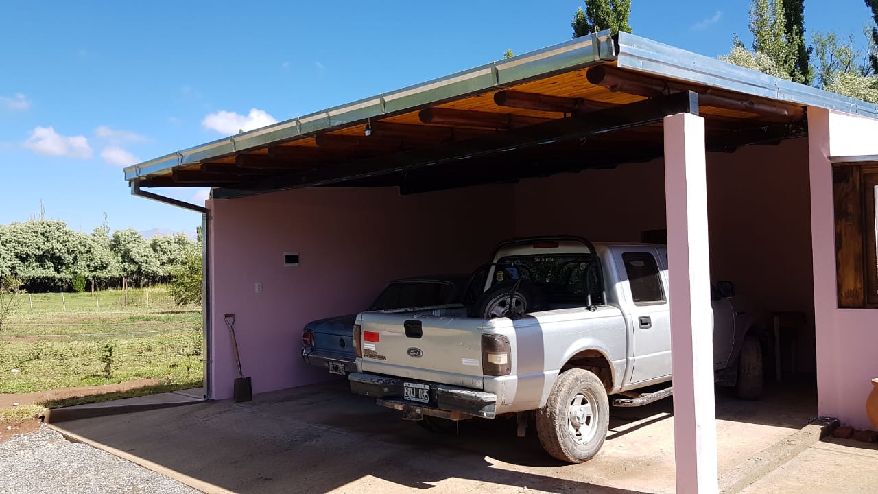 Apartment with bedroom, bathroom and carport