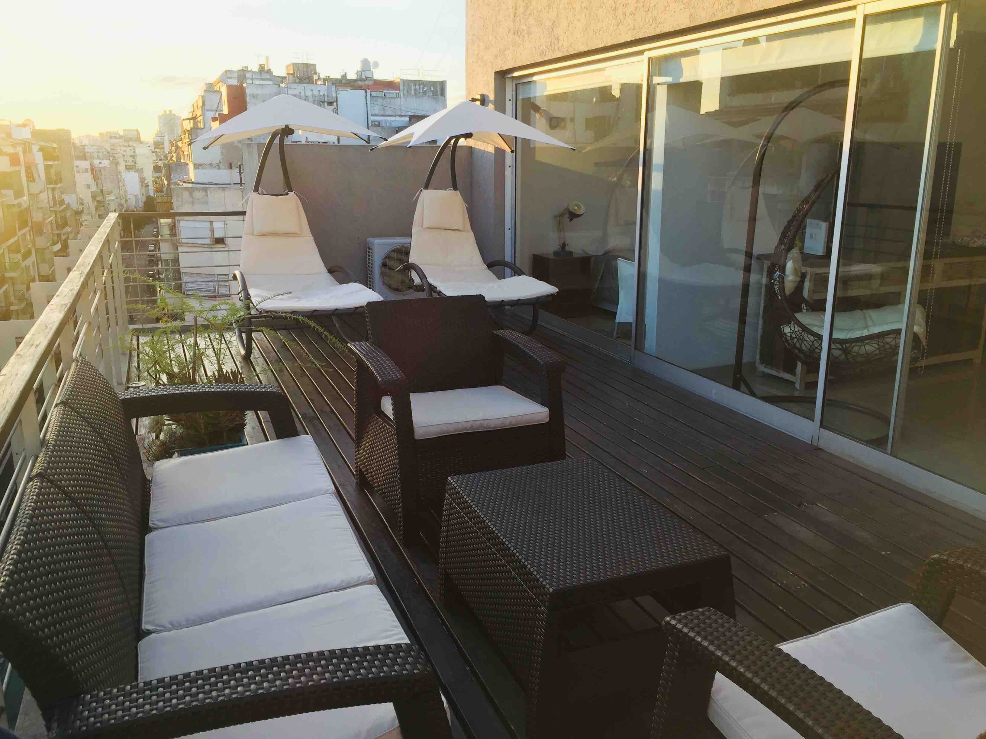 Grand terrace apartment!