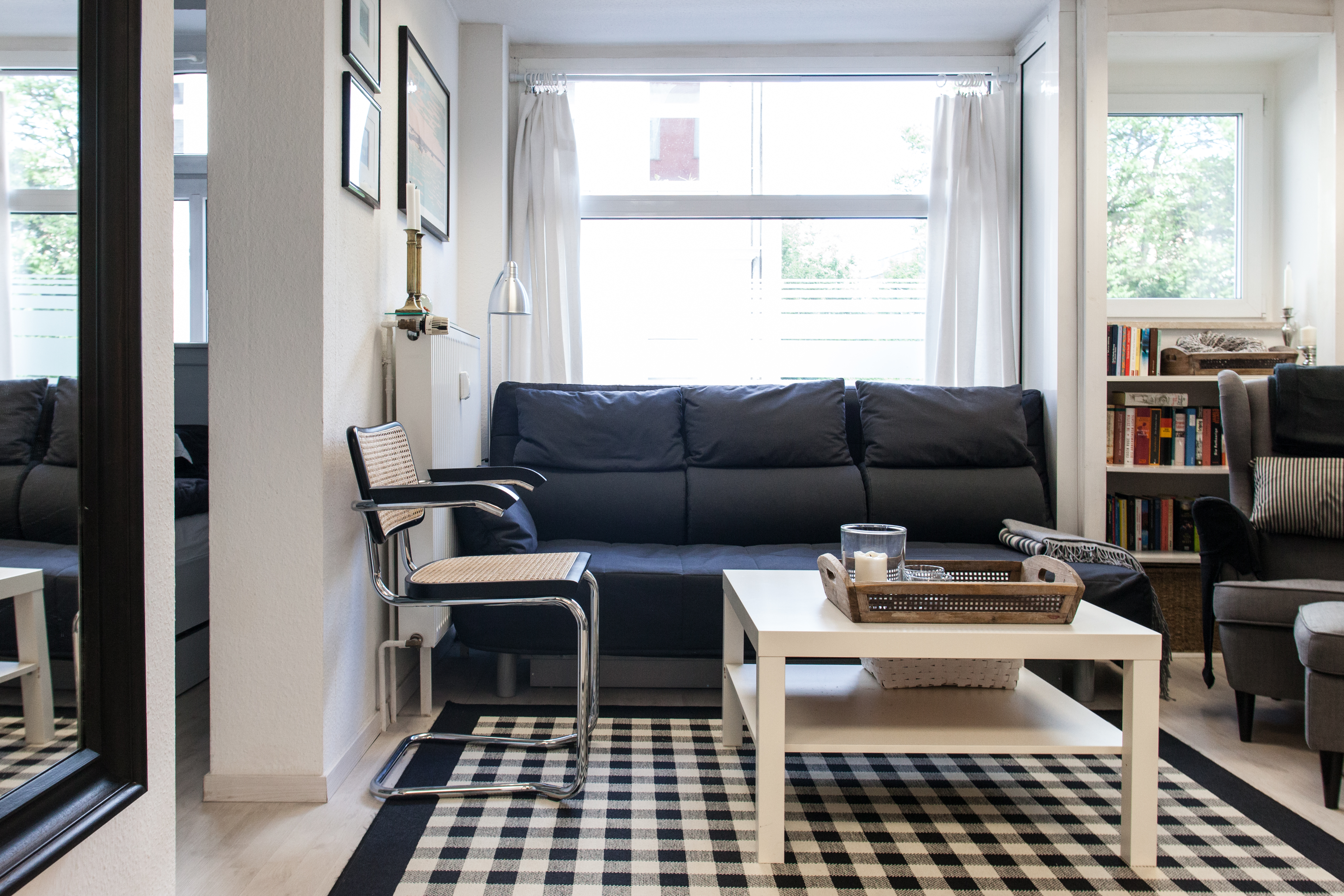 nice little appartement with wodden terrace