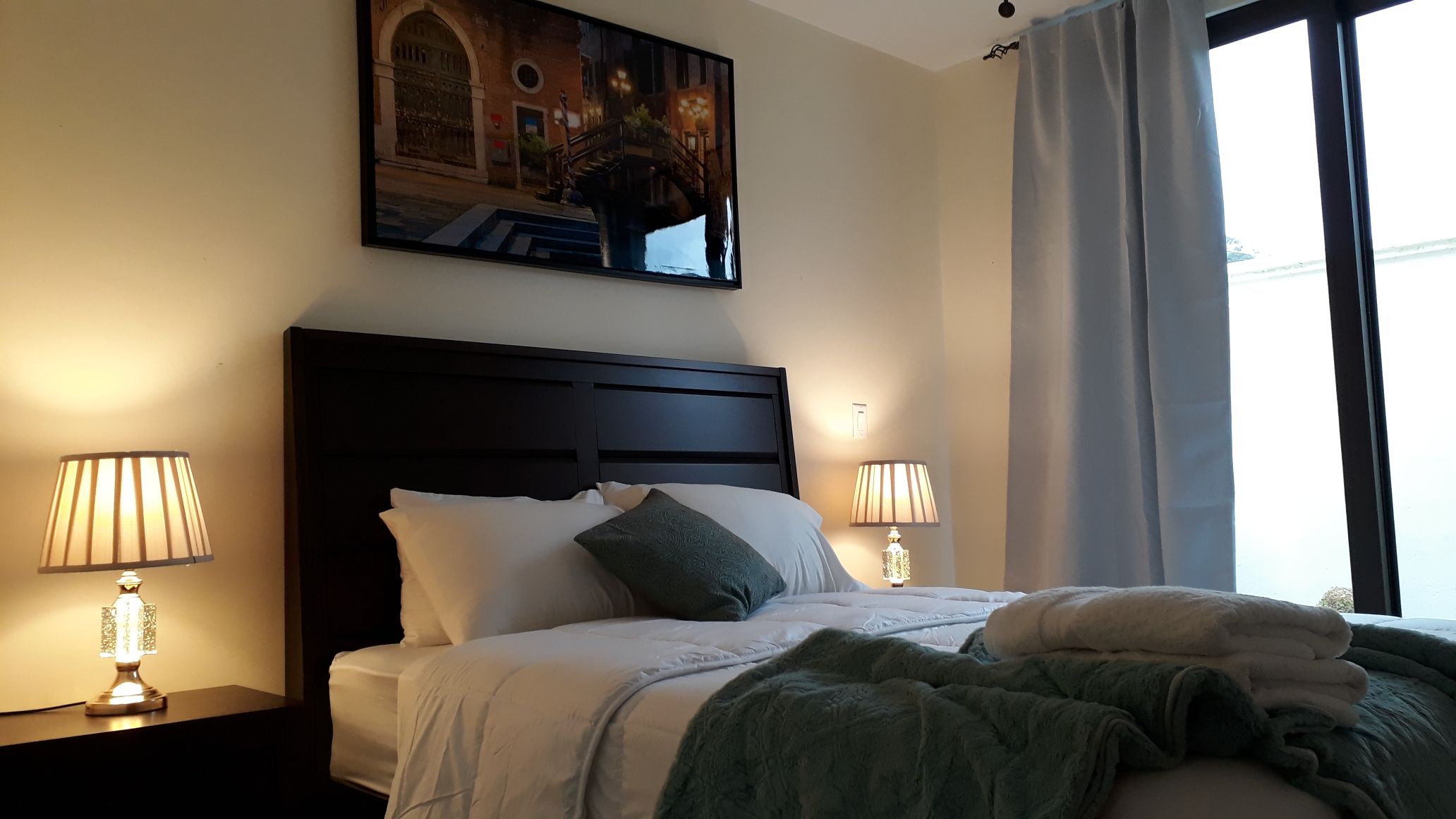 2BR, Furniture WalkingDistanceTotown2Habitaciones