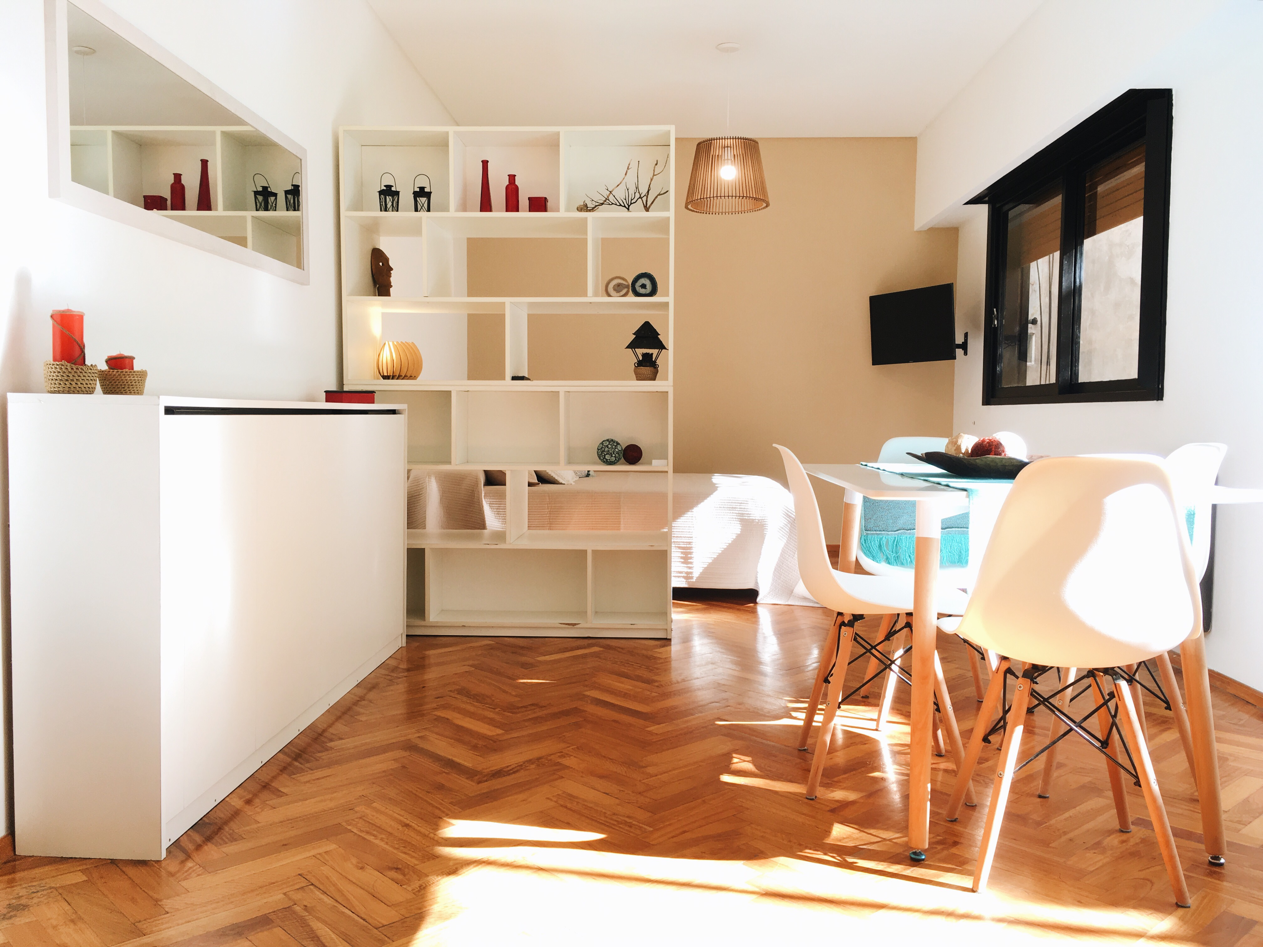 Amplio,luminoso apartamento.Excelentemente ubicado