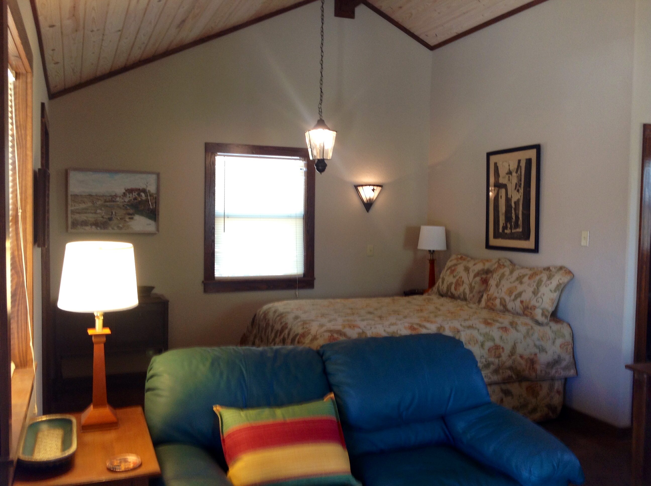 Bon Ton Roulet Cabin 2 Cabins for Rent in Junction, Texas, United