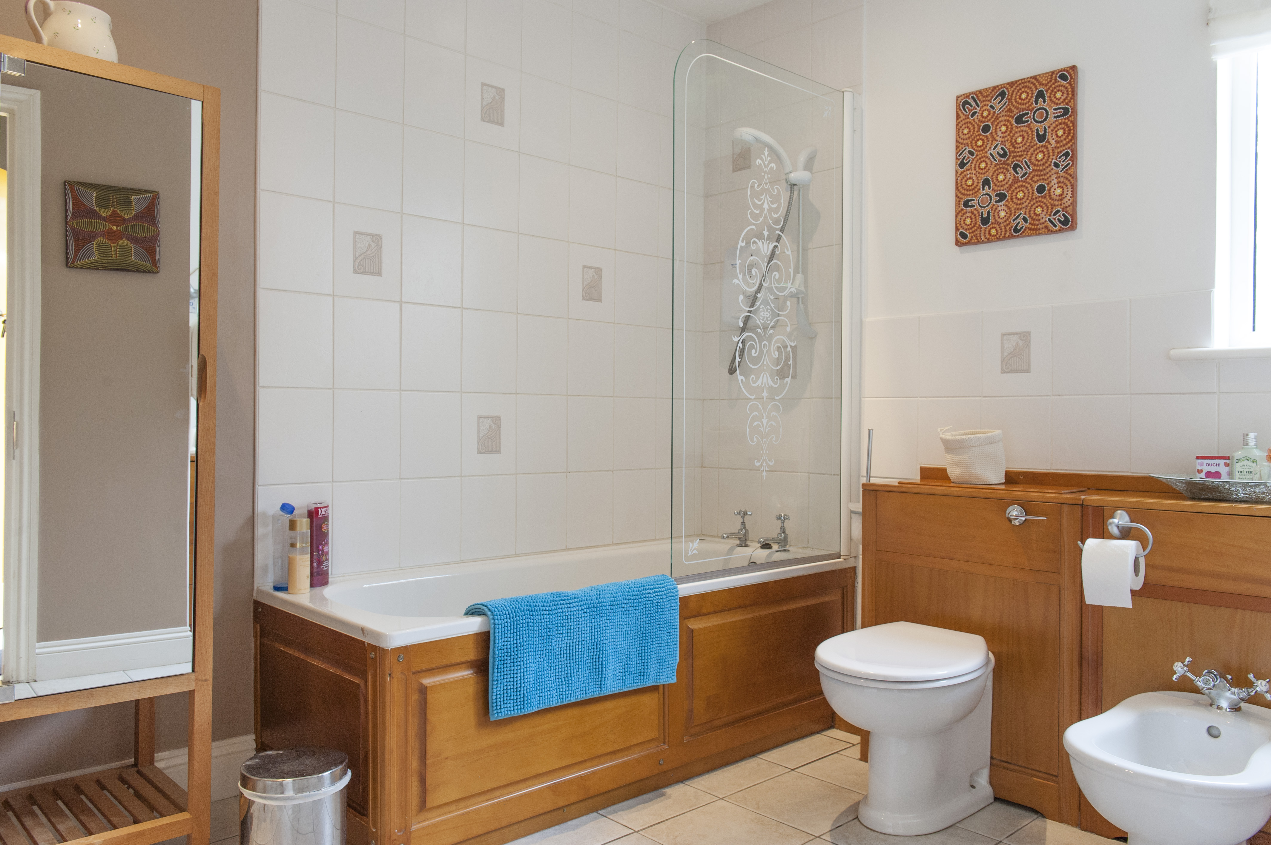 Private en-suite room, own entrance