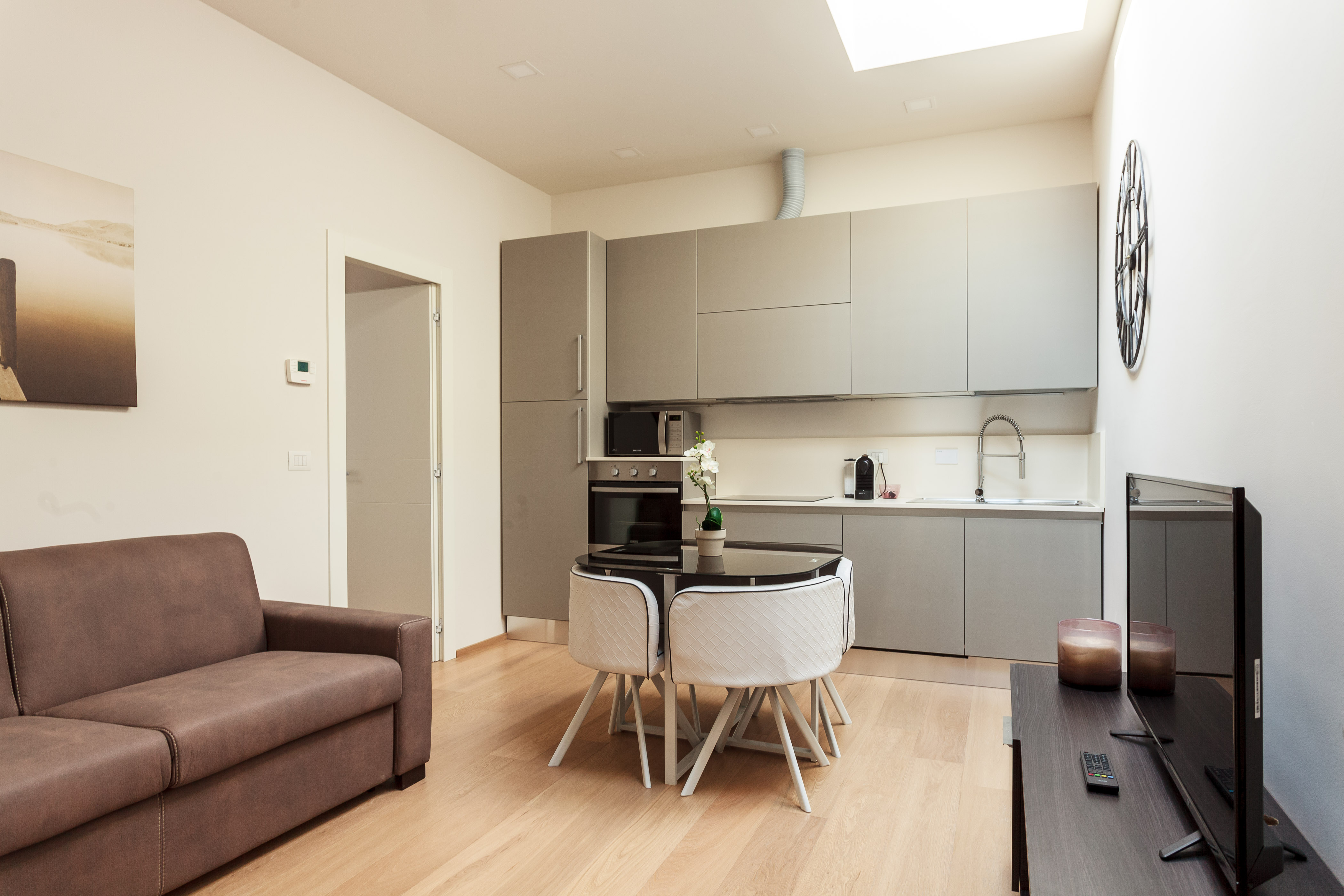 RESIDENCE SANT'ORSOLA - SUITE DELUXE APARTMENT in San Donato - San Vitale, Bologna