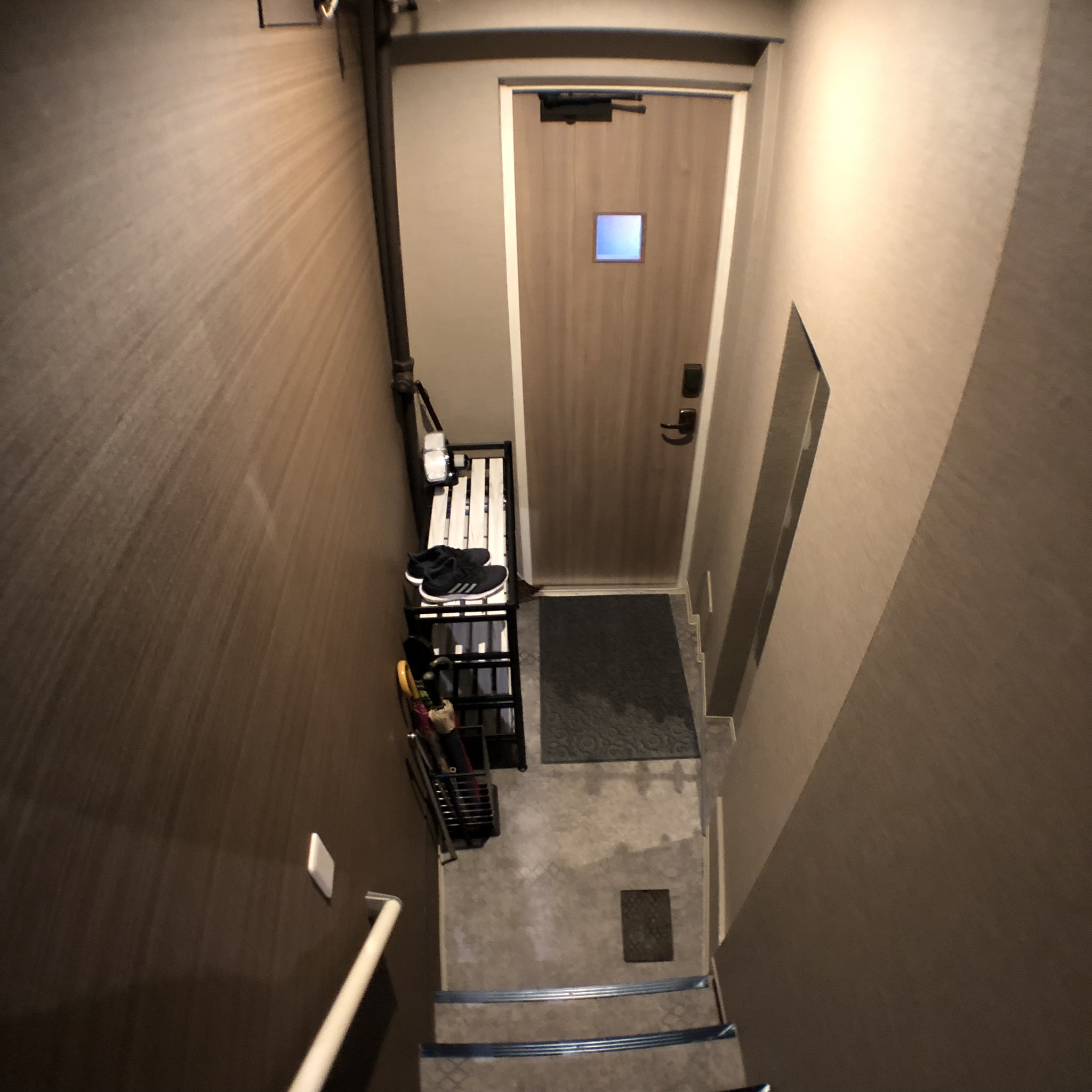 大阪駅梅田駅より徒歩8分 女性専用ドミトリーe1 カプセルより広いロフト型クィーンサイズ下段 Townhouses For Rent In Kita Ku ōsaka Shi ōsaka Fu Japan