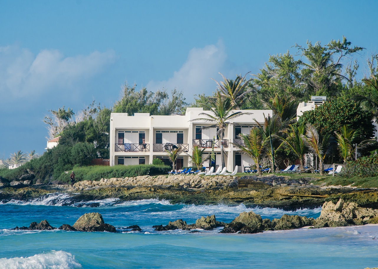 Ocean Spray Beach Apartments Flats for Rent in Inch Marlow, Christ