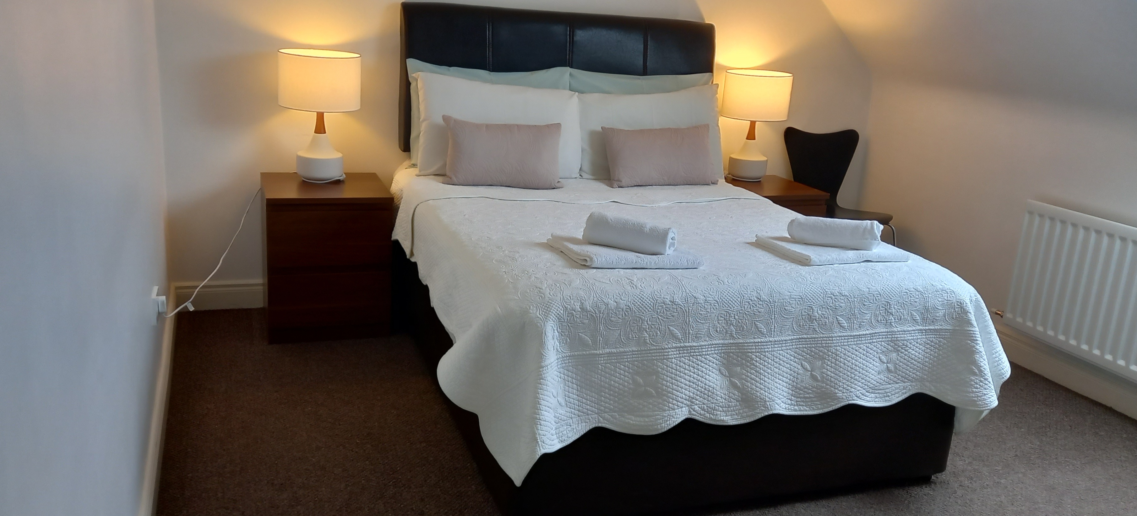 Rockpool House (12 Guests) Price per Double Room Houses for Rent in